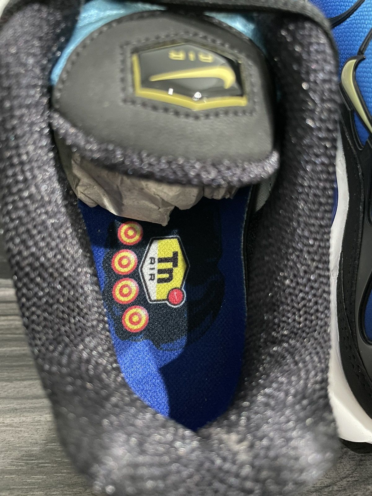 Nike 2018 Nike OG Air Max Plus Hyper Blue Size US 9 / EU 42 - 9 Thumbnail