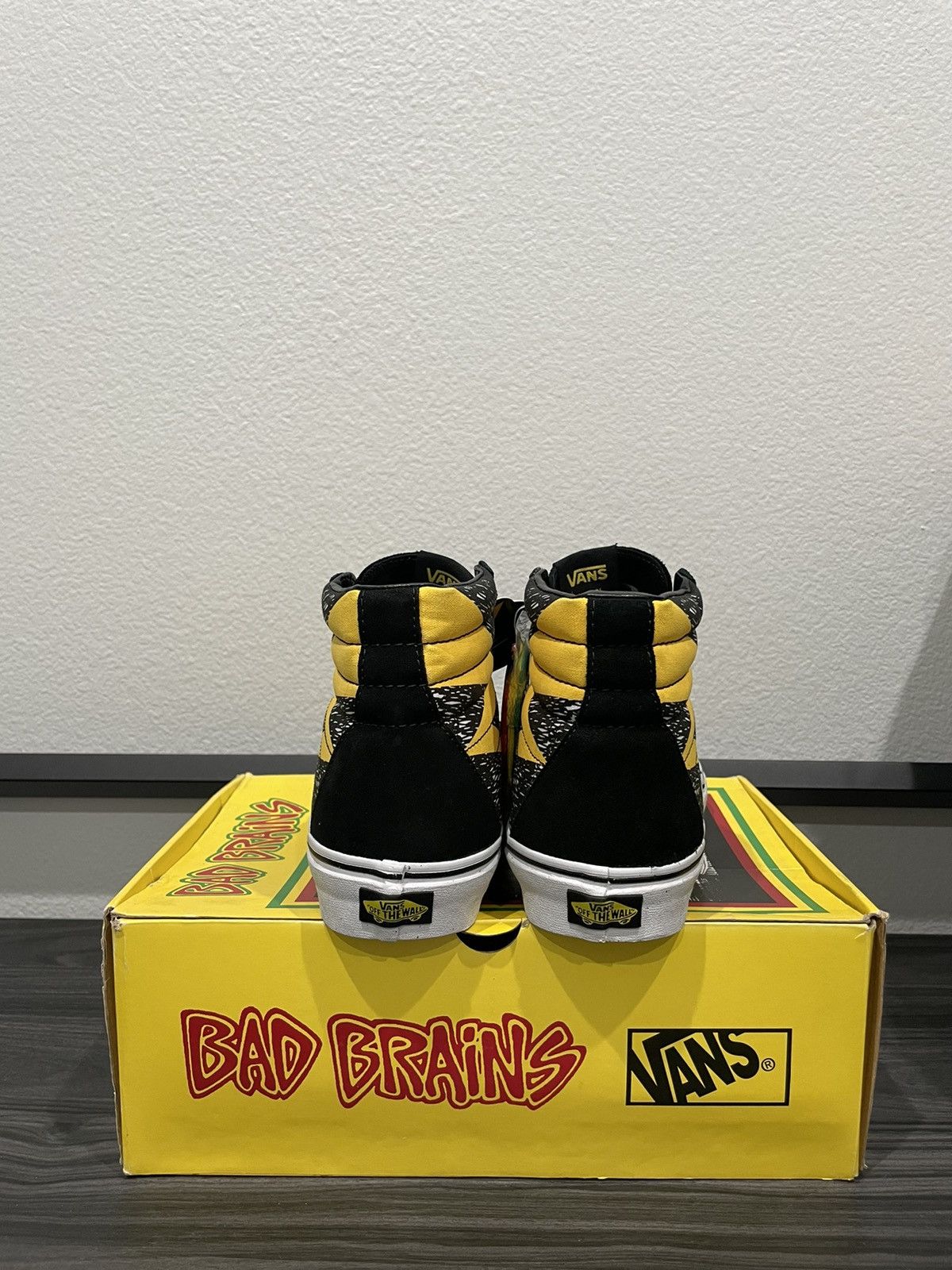 Vans Bad brains x VANS 2009 OG sk8 Hi black 8.5 Size US 8.5 / EU 41-42 - 5 Thumbnail