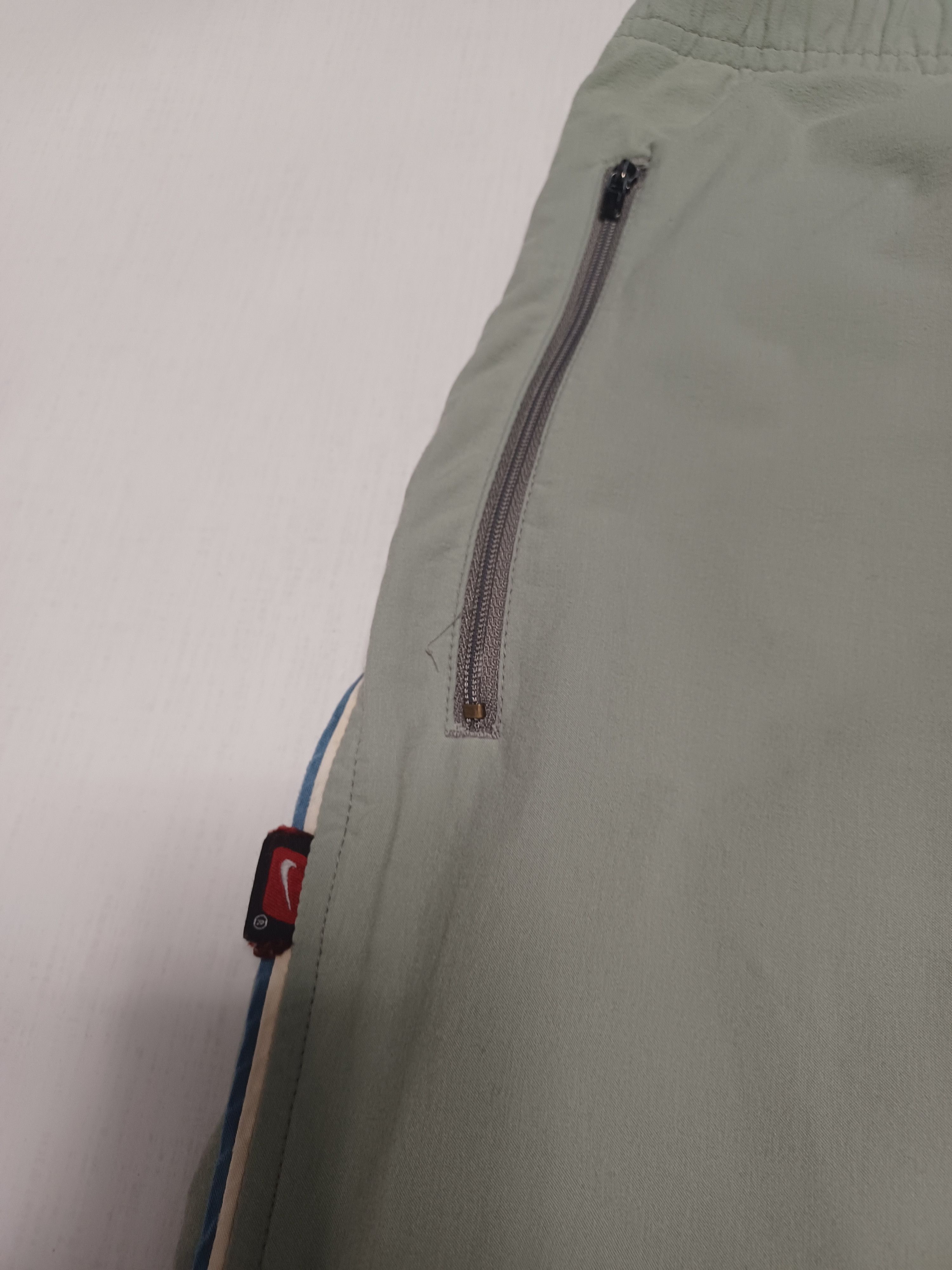 Nike Nike vintage nylon y2k drill sweatpants pants Size US 38 / EU 54 - 4 Thumbnail