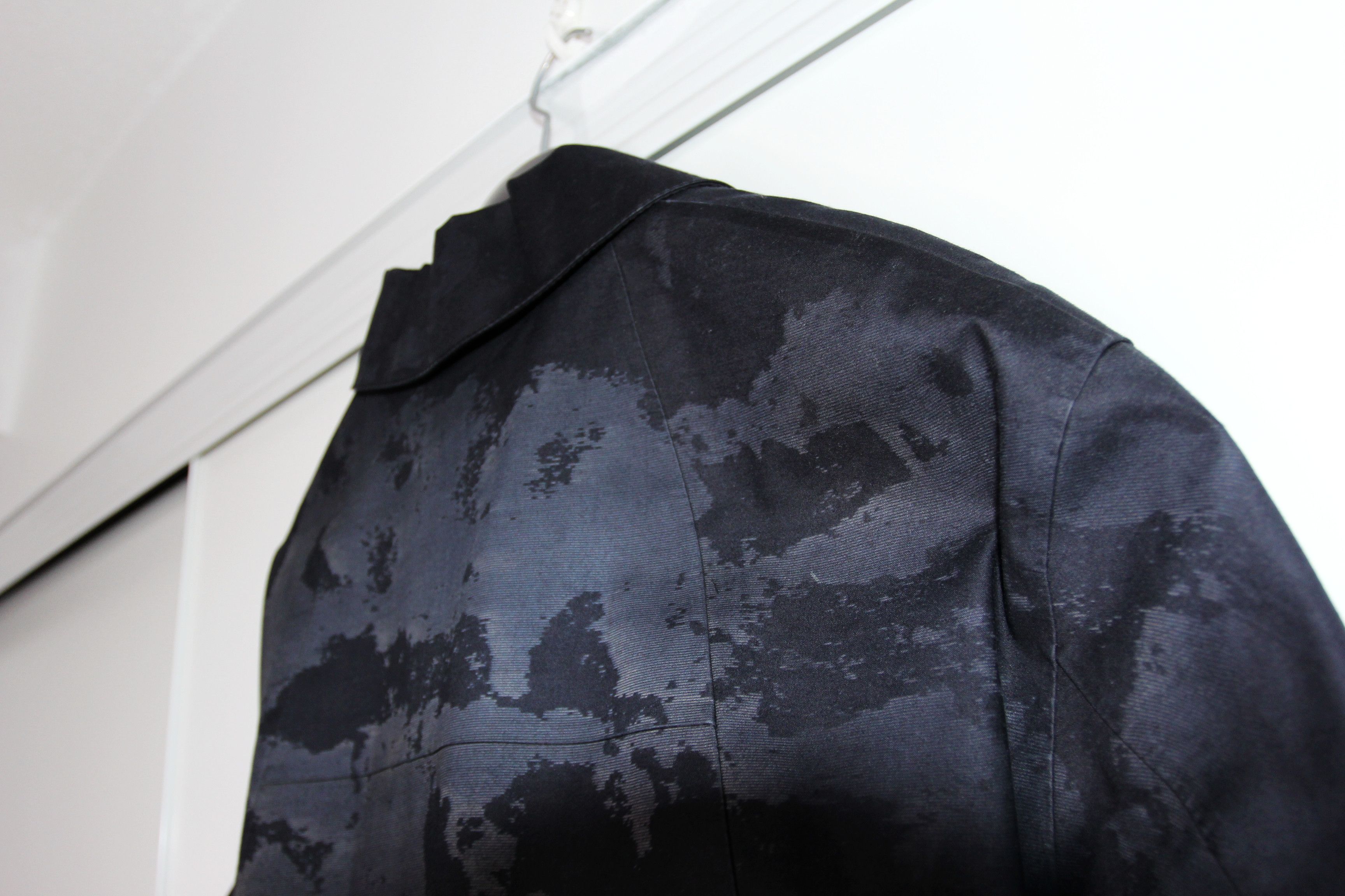 1017 ALYX 9SM × Mackintosh 1017 ALYX 9SM x MACKINTOSH BONDED COTTON LASER CUT COAT L Size US L / EU 52-54 / 3 - 6 Thumbnail