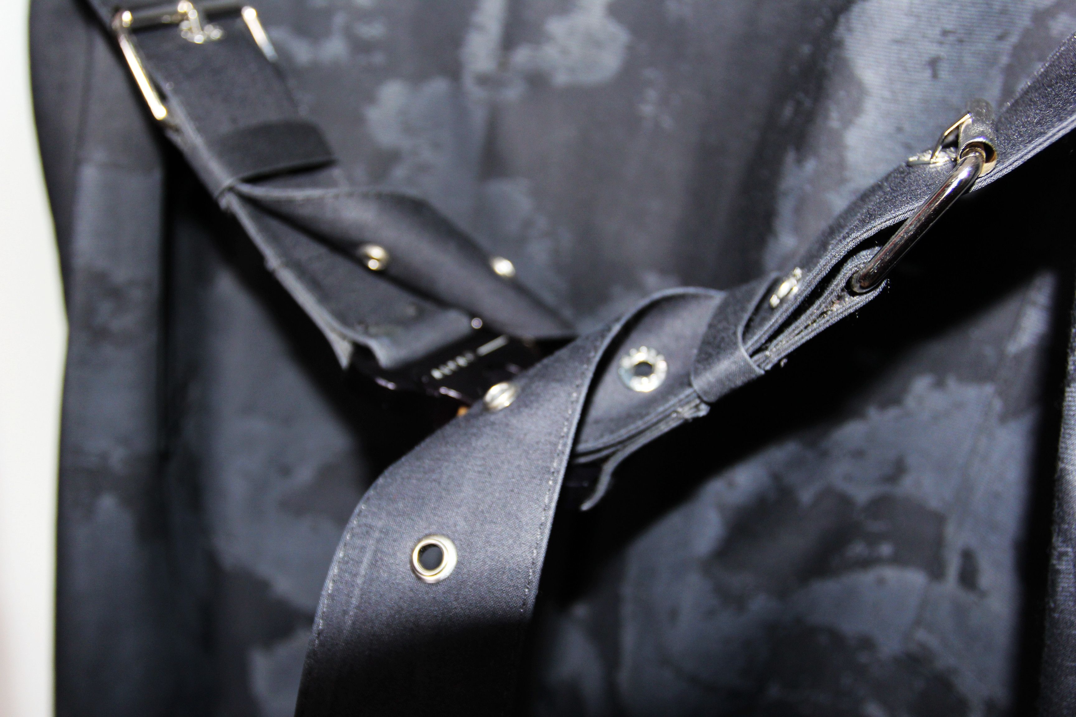 1017 ALYX 9SM × Mackintosh 1017 ALYX 9SM x MACKINTOSH BONDED COTTON LASER CUT COAT L Size US L / EU 52-54 / 3 - 10 Thumbnail
