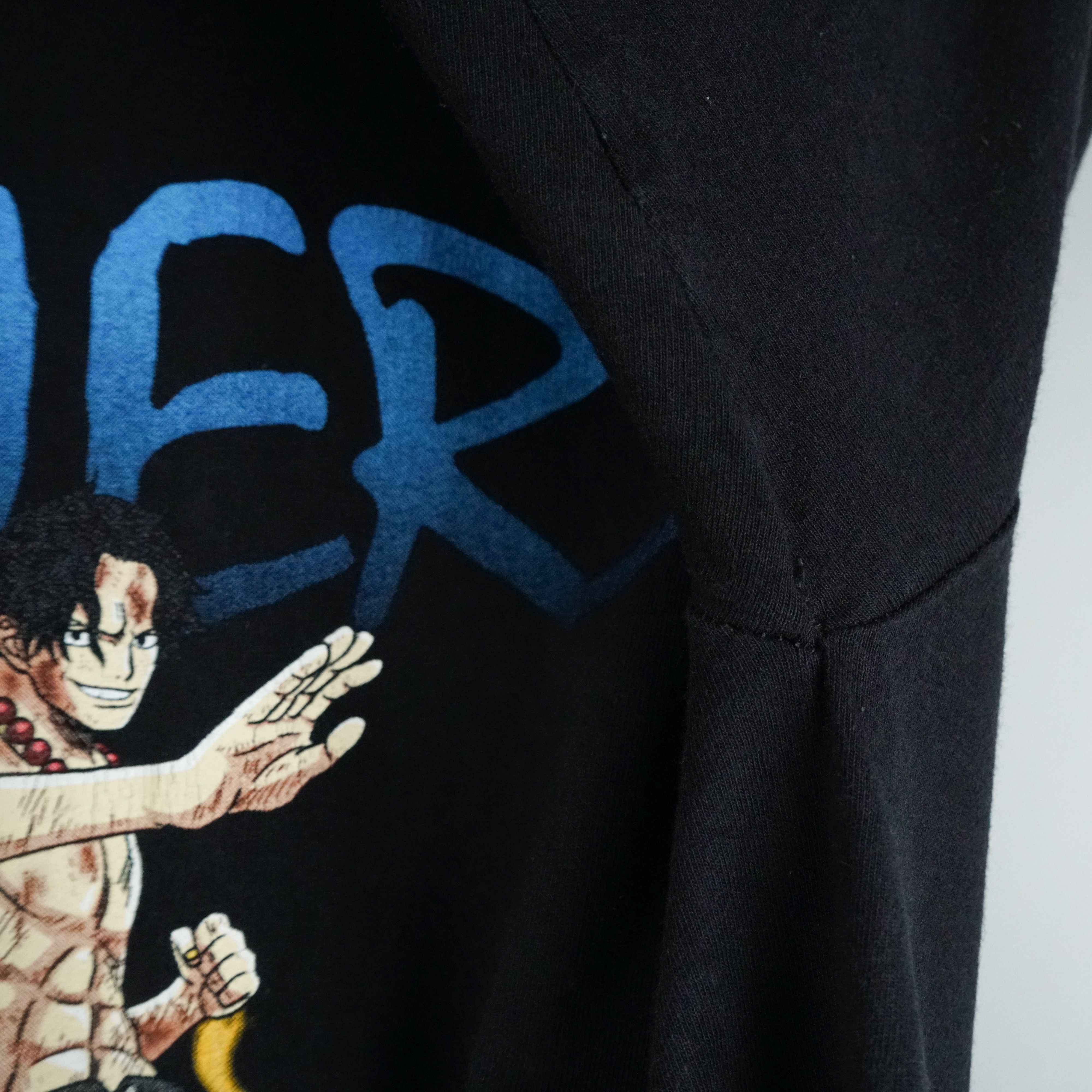 Anime × Japanese Brand × Vintage 1990s One Piece t-shirt Size US S / EU 44-46 / 1 - 5 Thumbnail