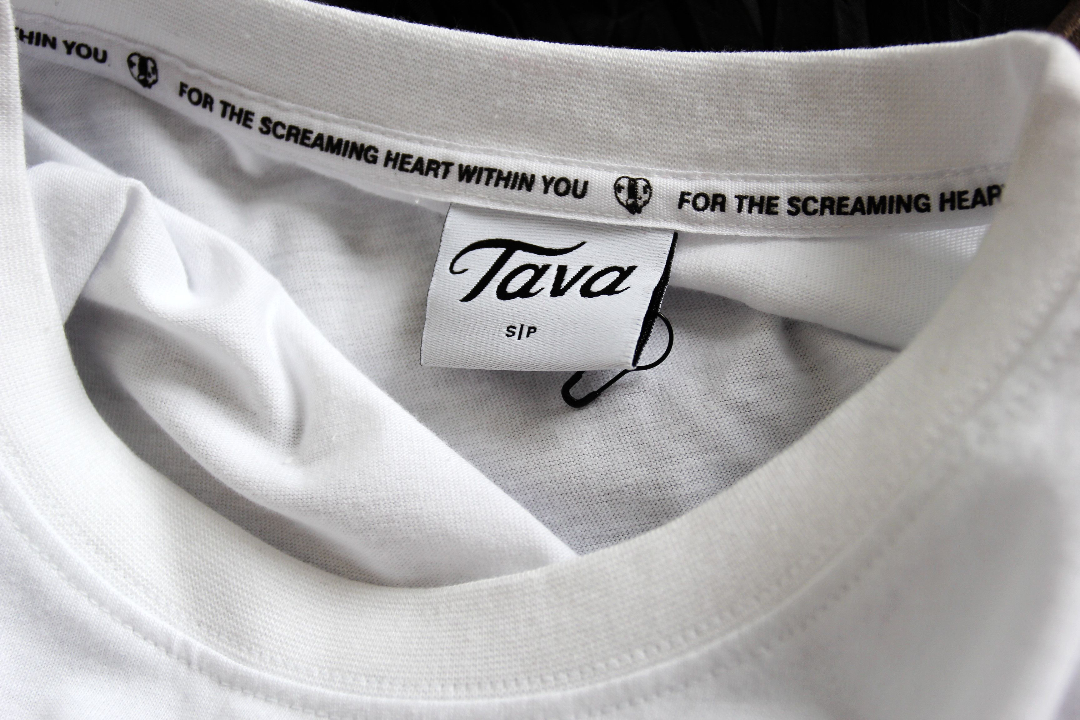 Other BNWT AW22 TAVA CHERRY TSHIRT S Size US S / EU 44-46 / 1 - 8 Thumbnail