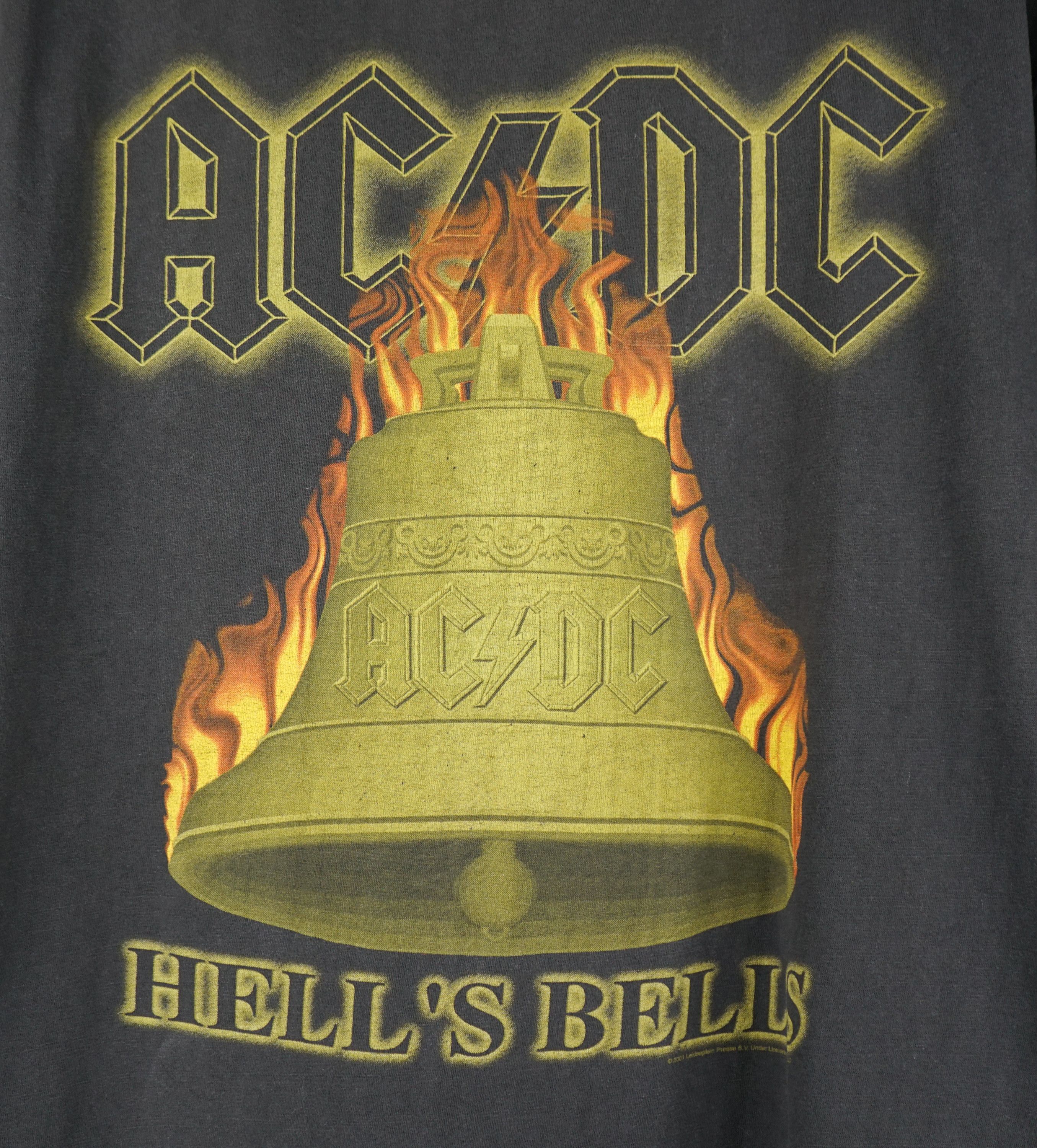 Band Tees × Vintage 2001 ACDC t-shirt Hells Bells Size US XL / EU 56 / 4 - 2 Thumbnail