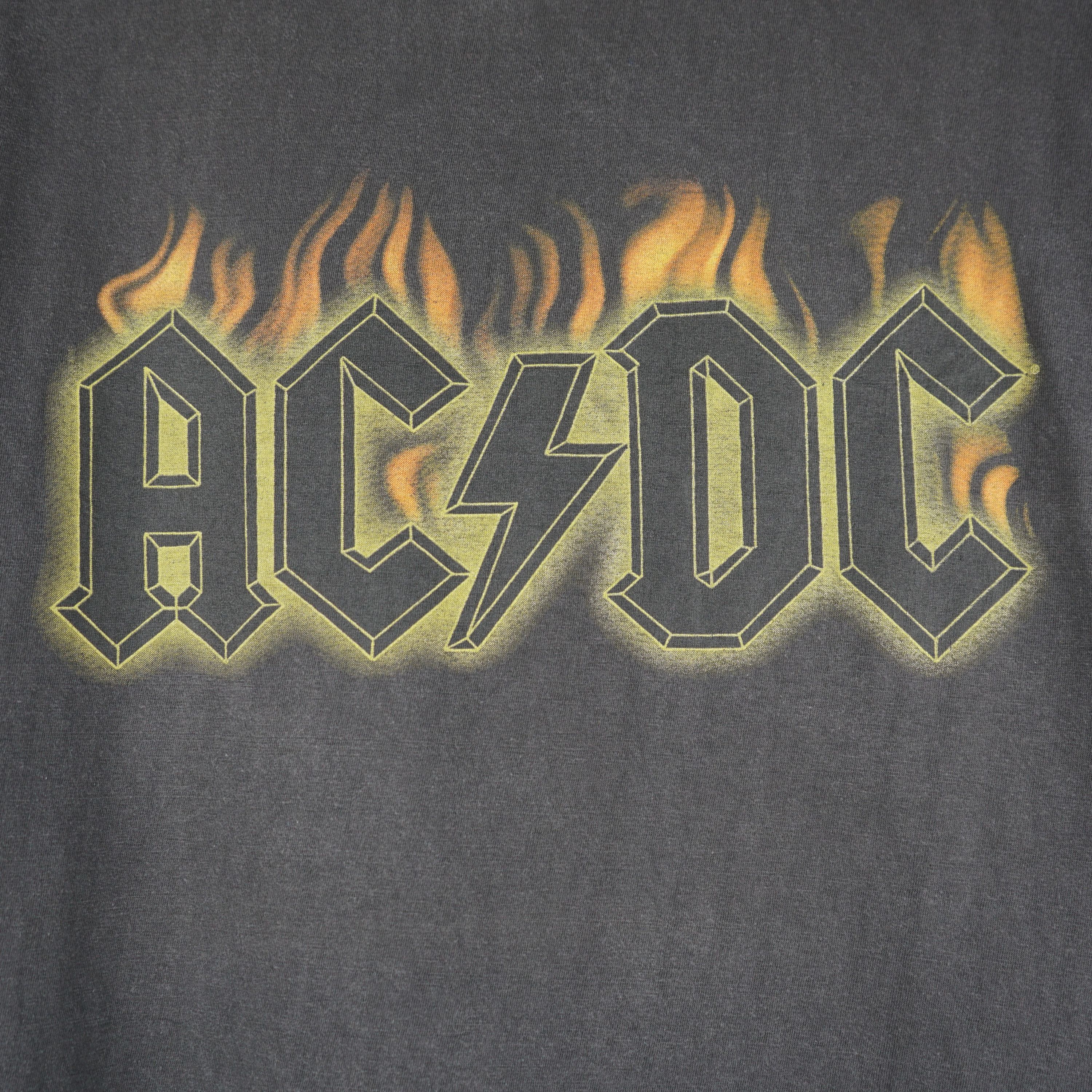 Band Tees × Vintage 2001 ACDC t-shirt Hells Bells Size US XL / EU 56 / 4 - 6 Thumbnail