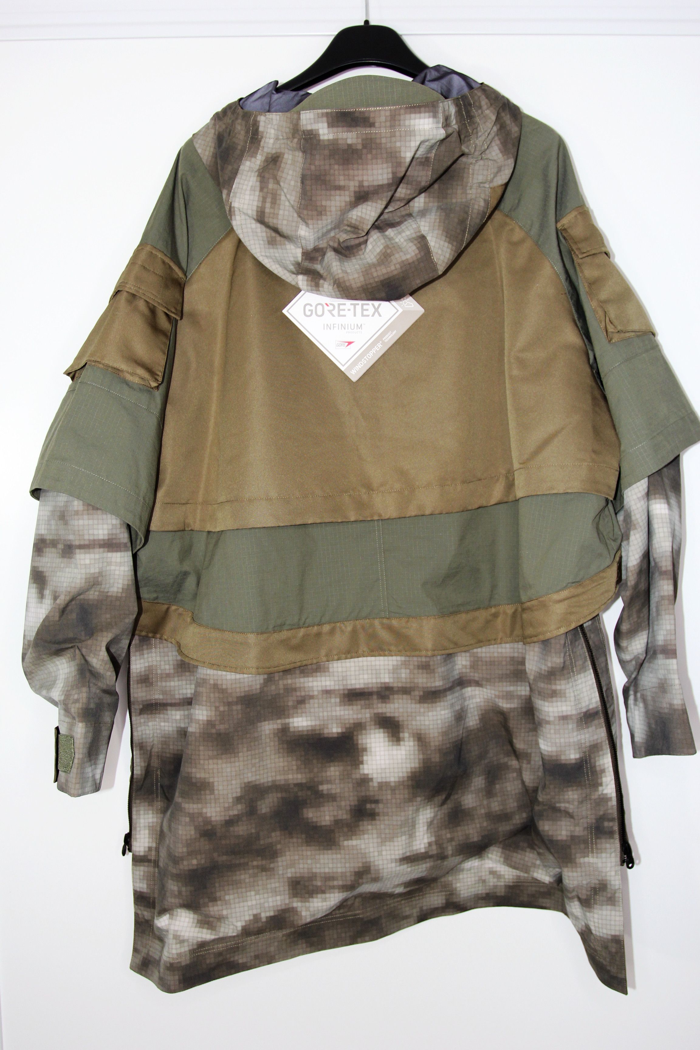 White Mountaineering BNWT AW20 WHITE MOUNTAINEERING INFINIUM CLOUD COAT 2 Size US M / EU 48-50 / 2 - 4 Thumbnail