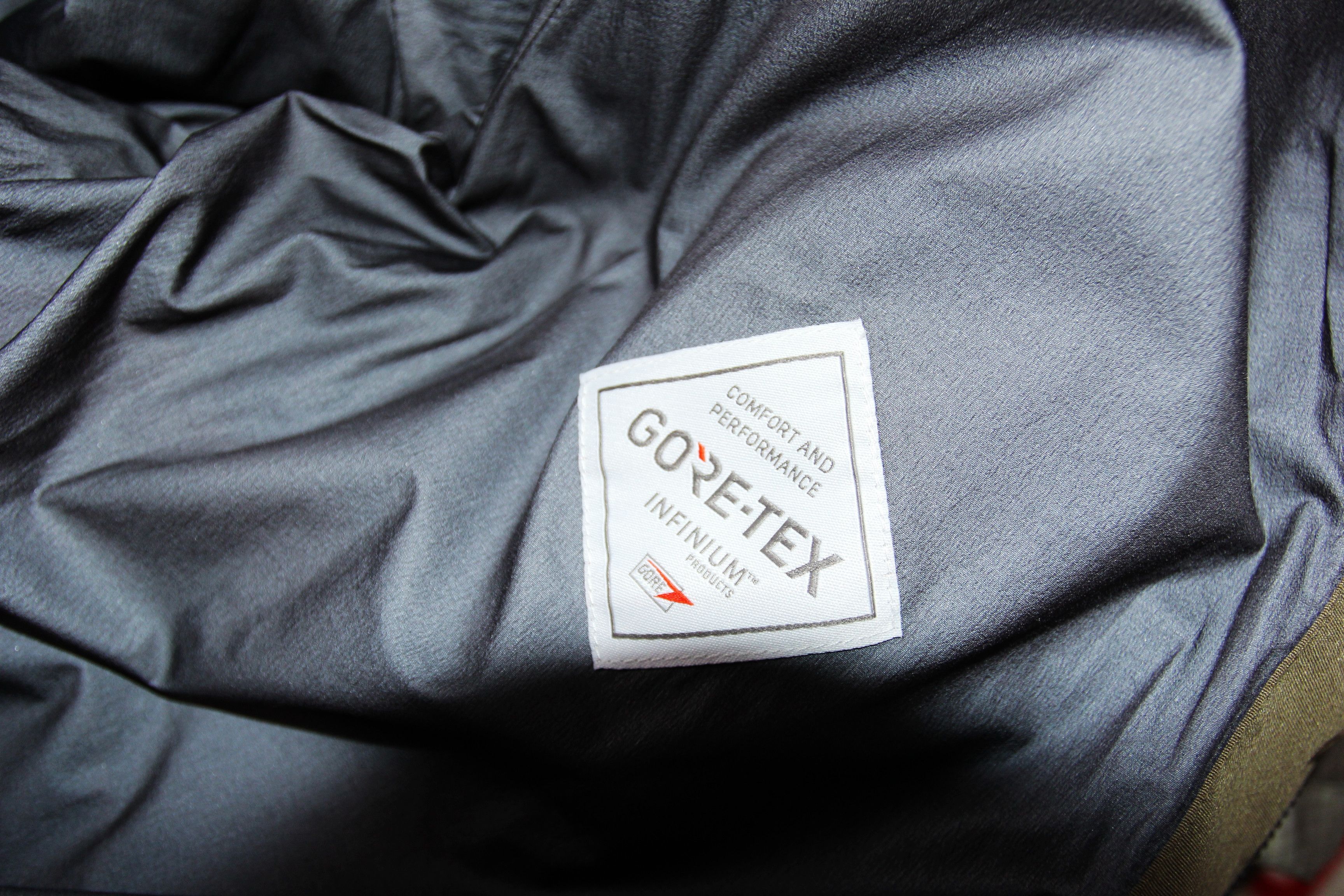 White Mountaineering BNWT AW20 WHITE MOUNTAINEERING INFINIUM CLOUD COAT 2 Size US M / EU 48-50 / 2 - 13 Thumbnail