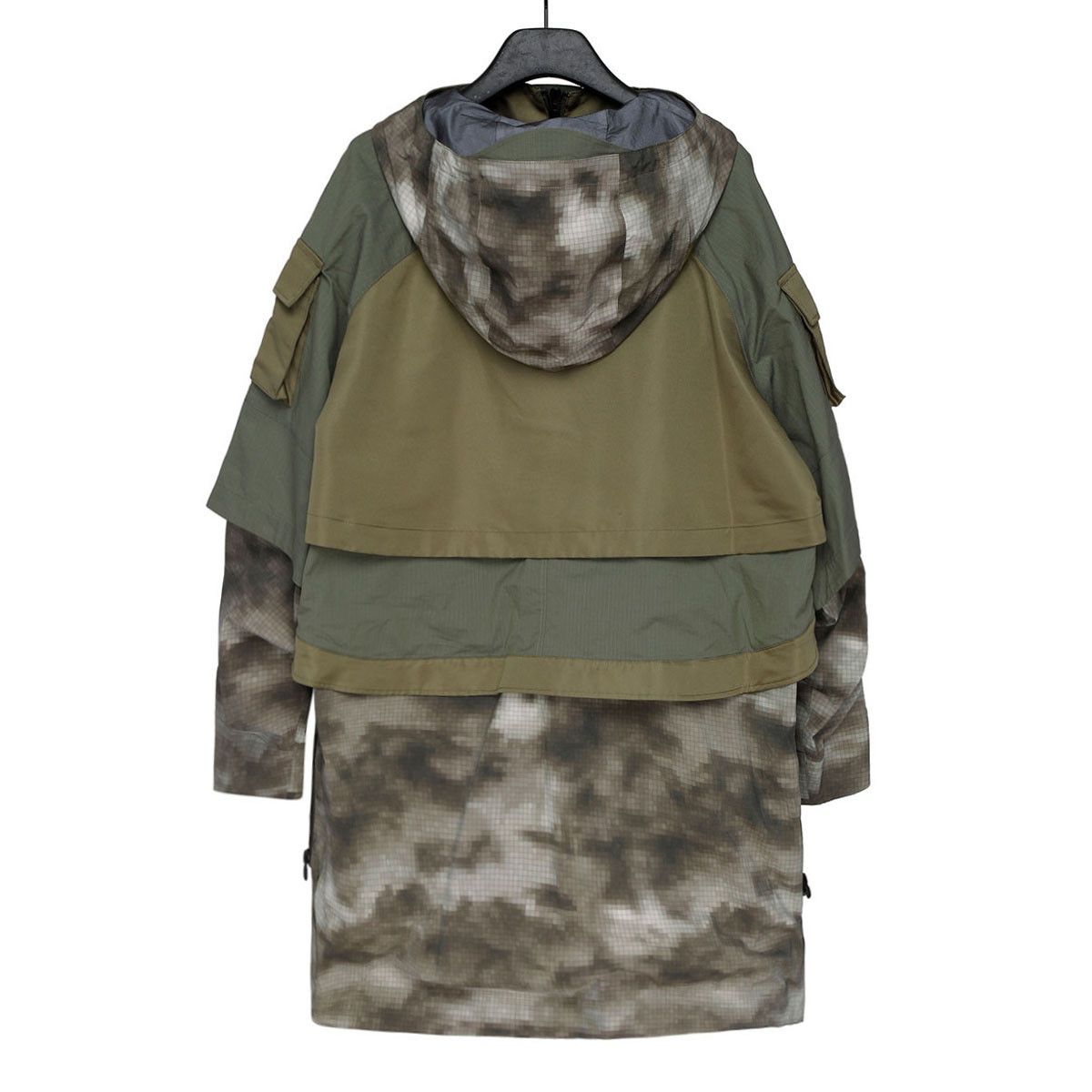 White Mountaineering BNWT AW20 WHITE MOUNTAINEERING INFINIUM CLOUD COAT 2 Size US M / EU 48-50 / 2 - 18 Thumbnail