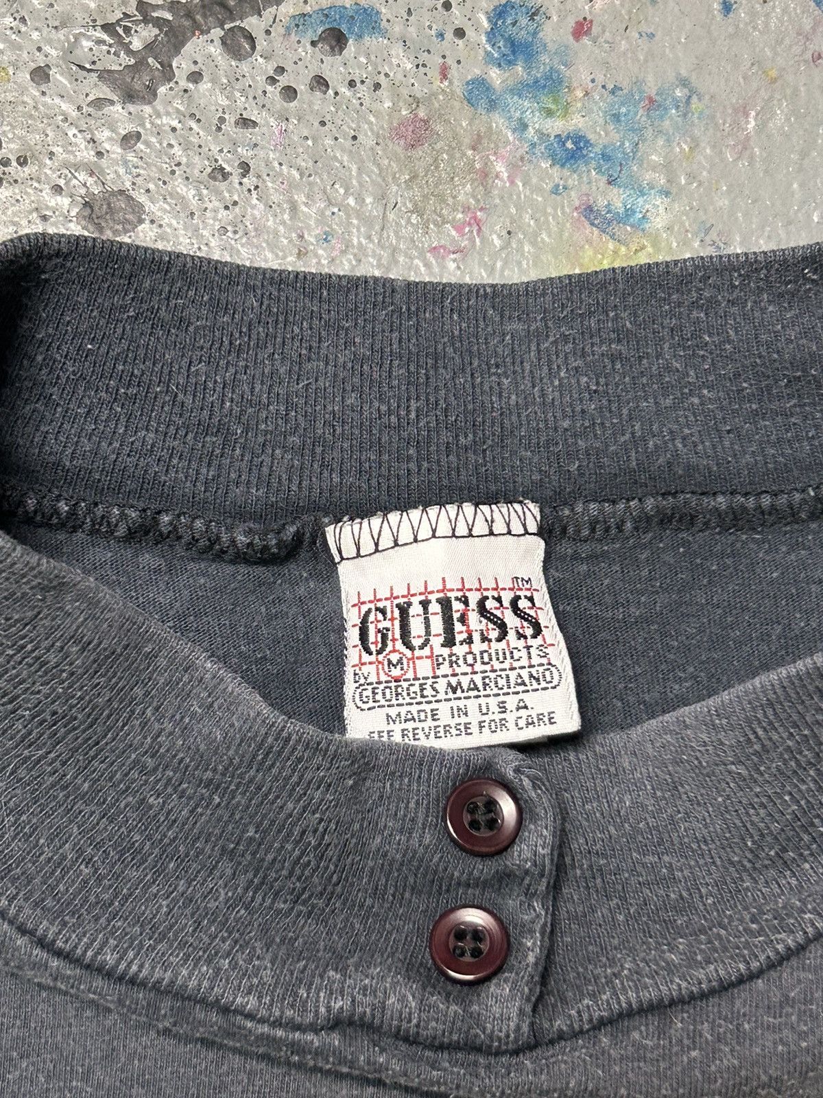 Guess × Vintage Vintage baggy Guess longsleeve abstract T-shirt 1980s Size US M / EU 48-50 / 2 - 3 Thumbnail