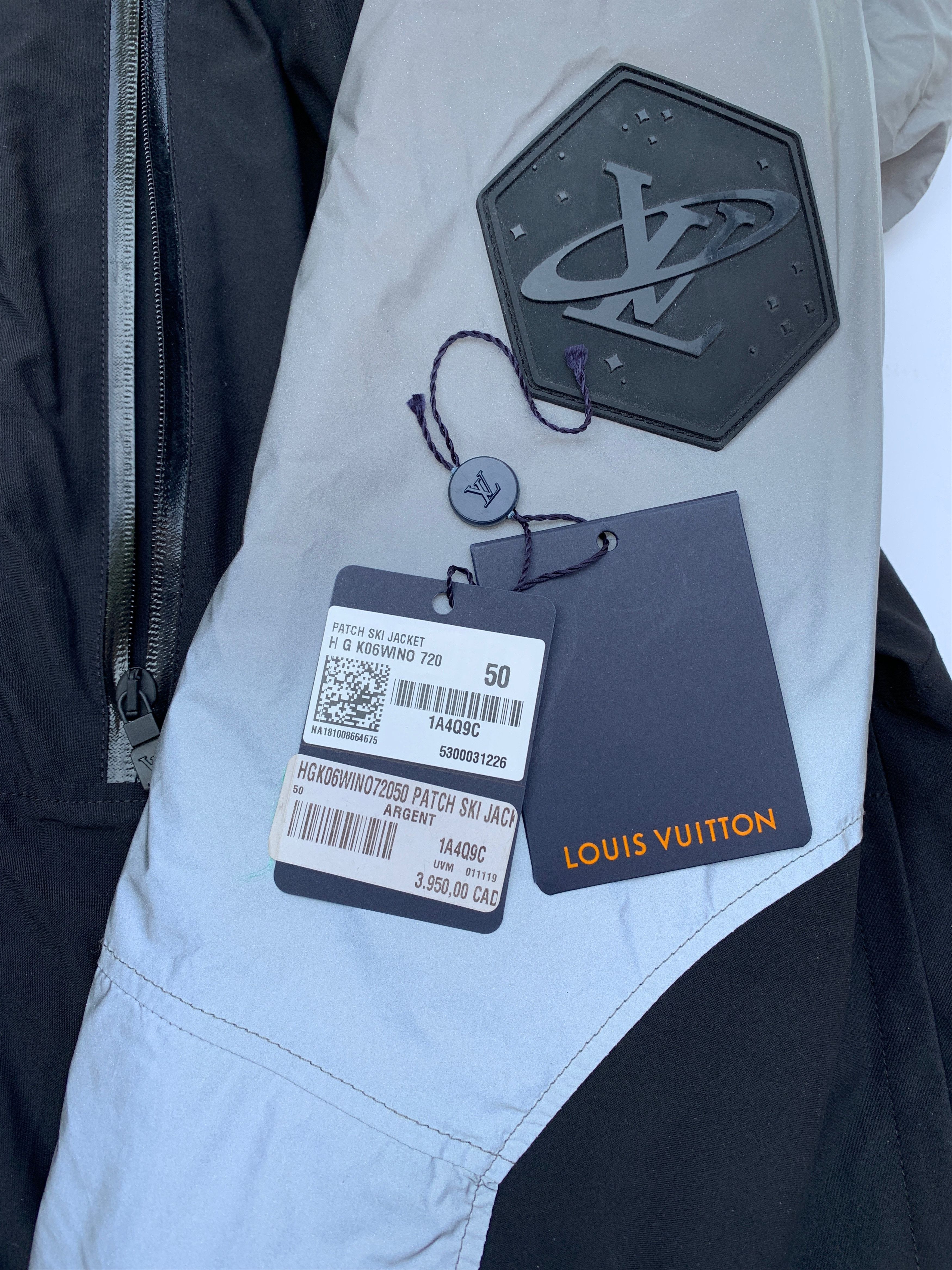 Louis Vuitton Louis Vuitton Patch Ski Jacket Size 50 Black Gray BNWT $3950 Size US M / EU 48-50 / 2 - 7 Thumbnail