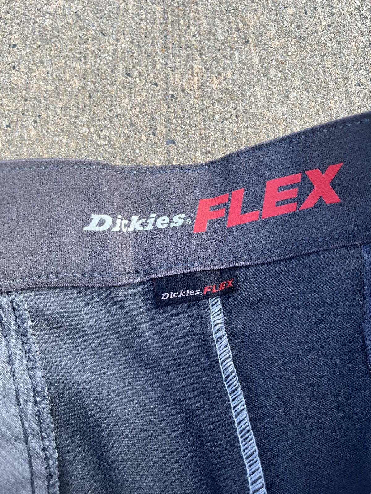 Dickies × Vintage VINTAGE Y2K DICKIES FLEX CARGO SHORTS REGULAR FIT Size US 36 / EU 52 - 15 Thumbnail
