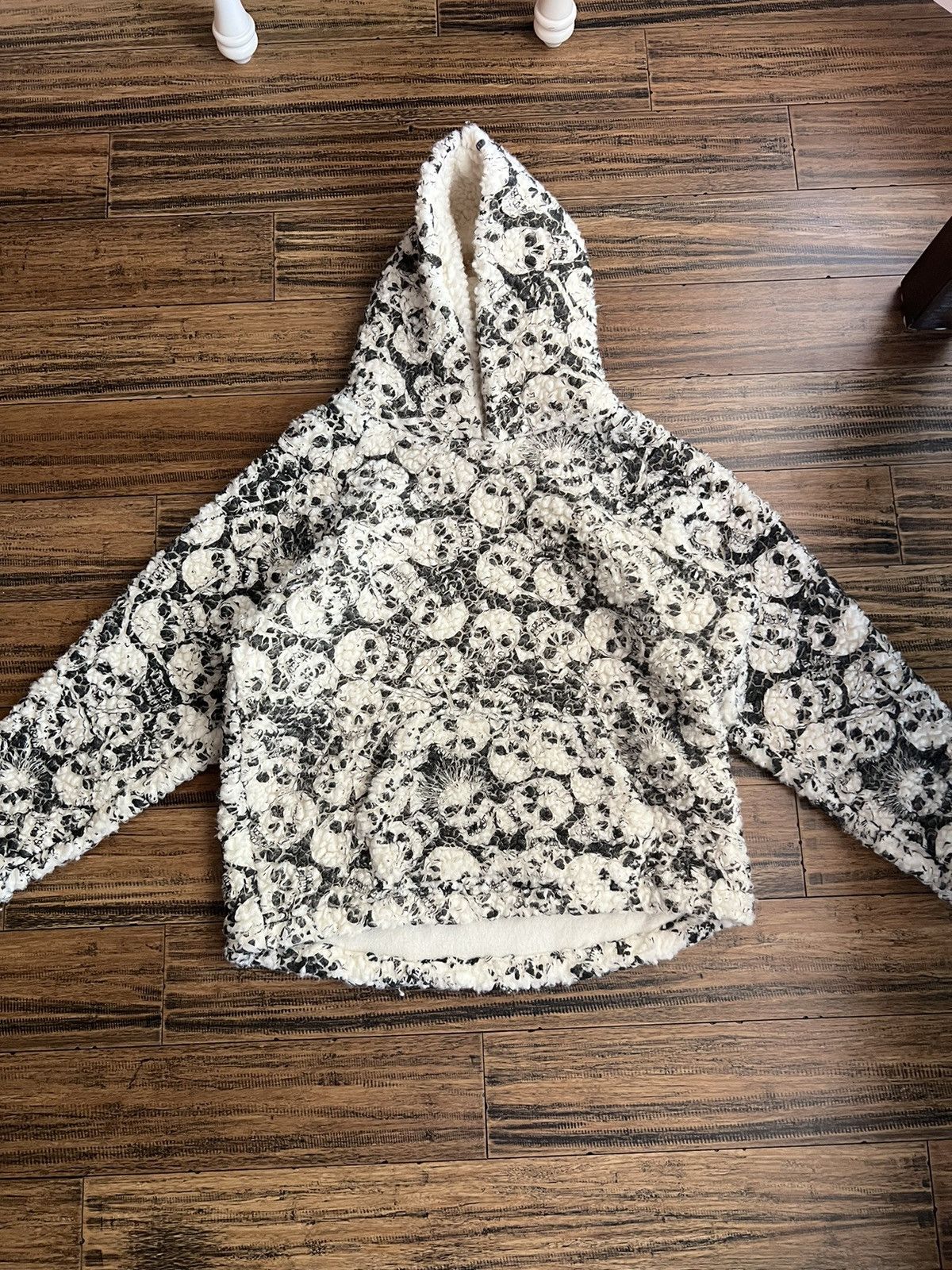 ERL Erl Skulls Sherpa Fleece Hoodie | Grailed ERL Erl Skulls Sherpa Fleece Hoodie | Grailed