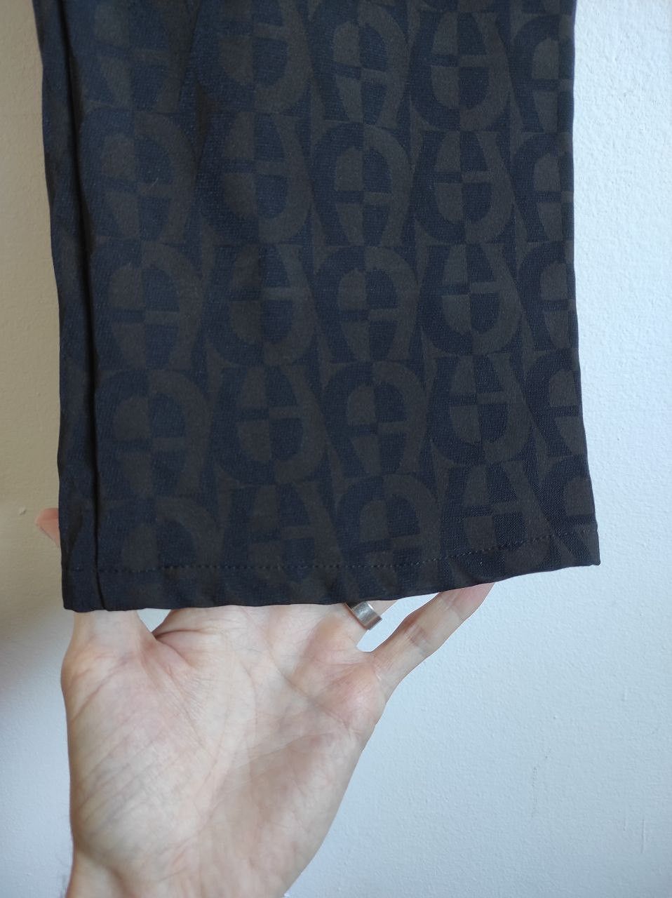Etienne Aigner Etienne Aigner Monogram Vintage Pants Stretch Size M Size 28" / US 6 / IT 42 - 8 Thumbnail