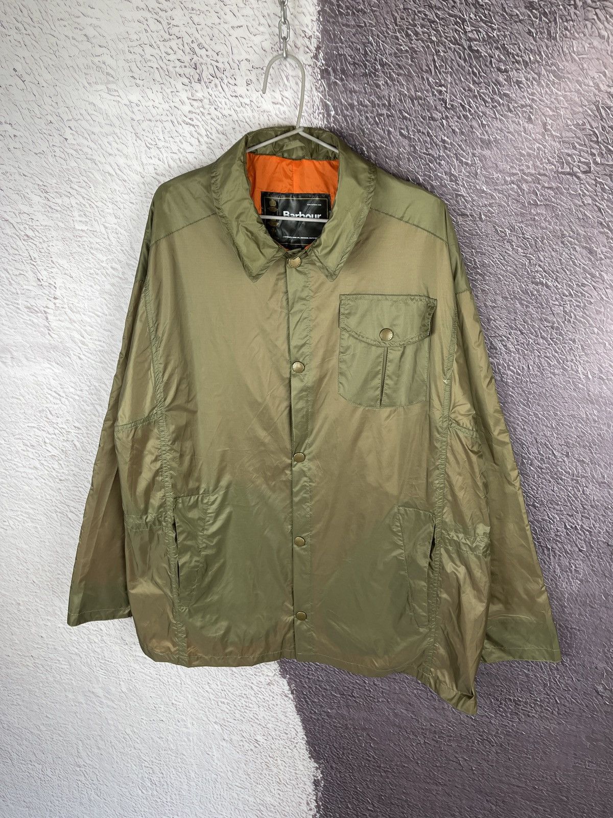 Barbour Barbour nylon light green khaki orange pocket jacket Size US L / EU 52-54 / 3 - 3 Thumbnail