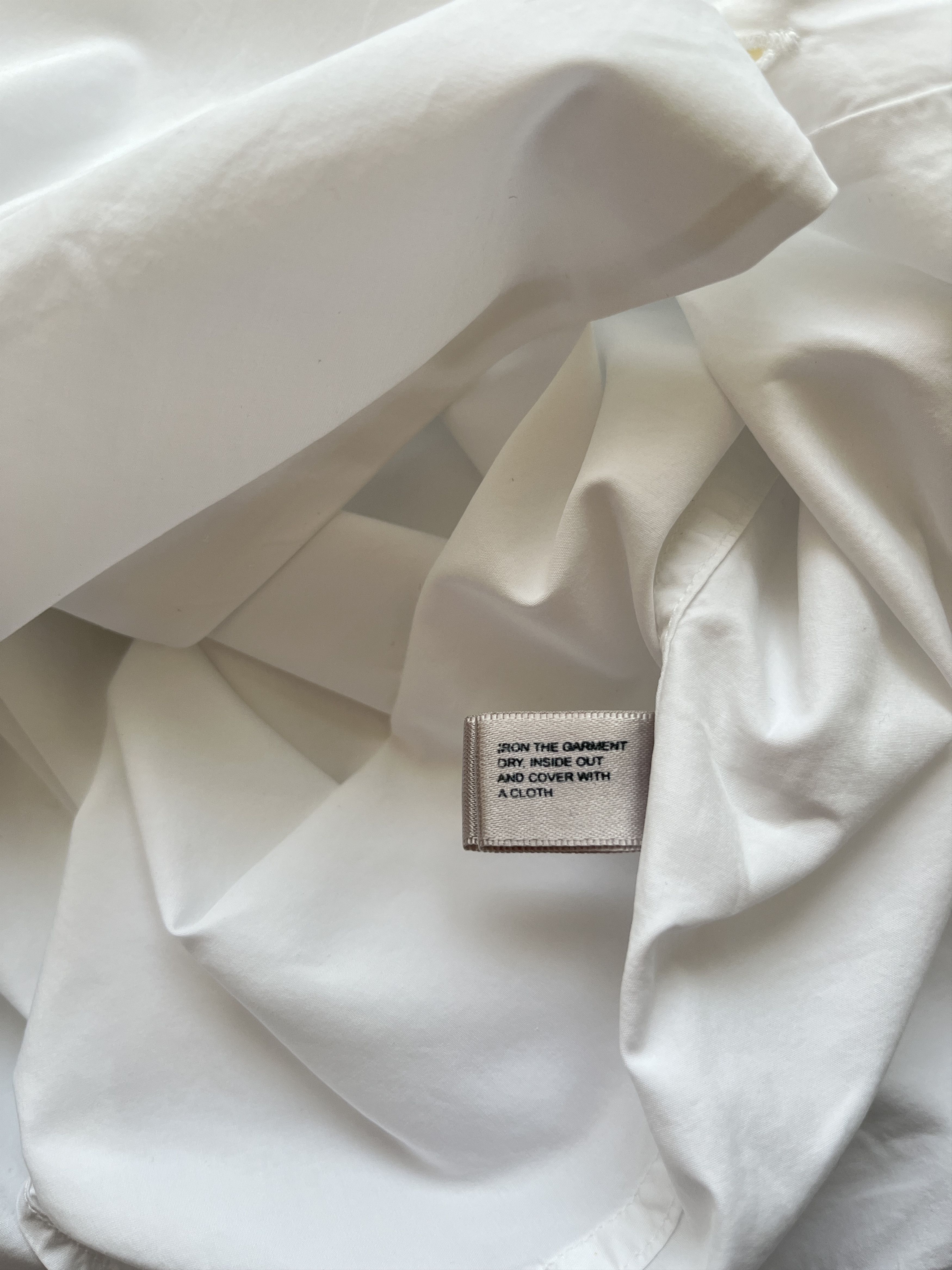 Bottega Veneta ⚡️QUICK SALE⚡️Bottega Veneta White Button Up Shirt Size US M / EU 48-50 / 2 - 6 Thumbnail