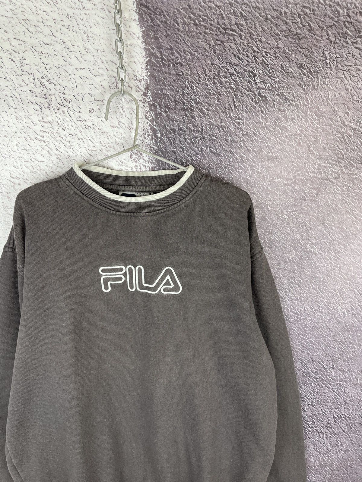 Fila Fila vintage grey big logo oversized sweatshirt faded Size US L / EU 52-54 / 3 - 4 Thumbnail