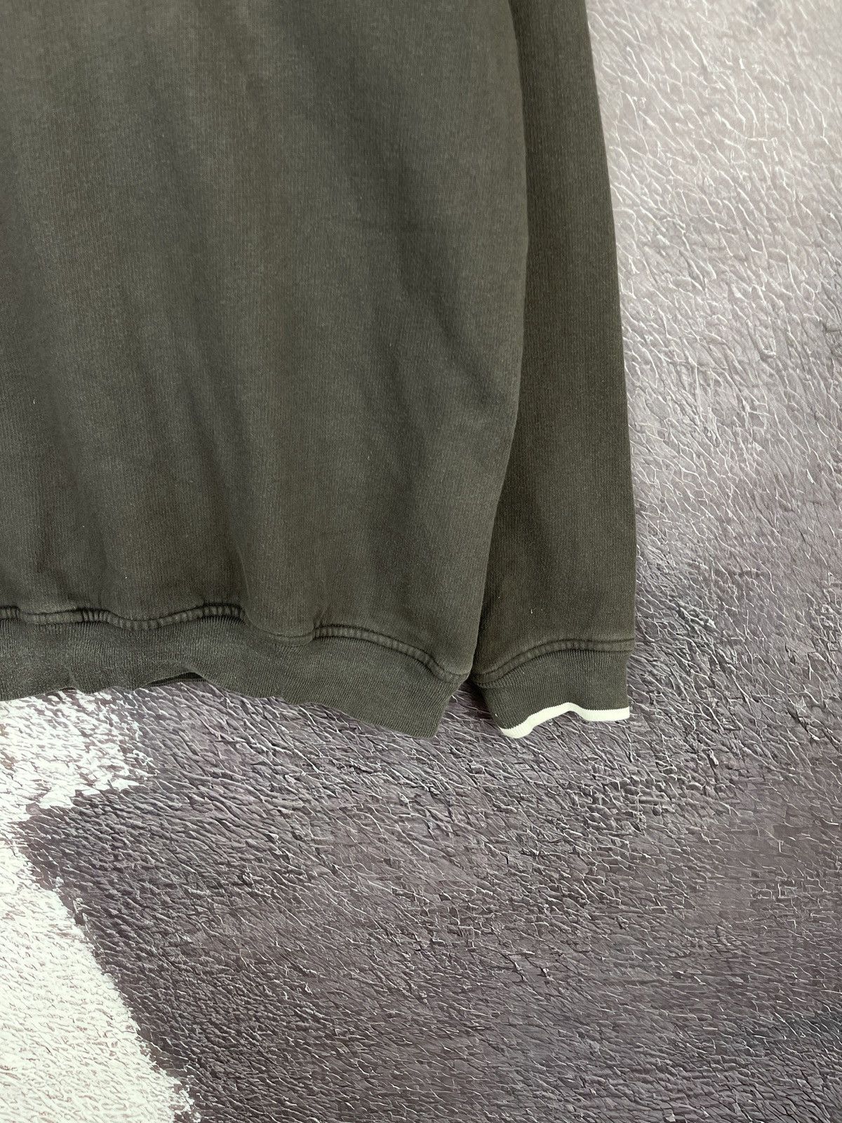 Fila Fila vintage grey big logo oversized sweatshirt faded Size US L / EU 52-54 / 3 - 6 Thumbnail