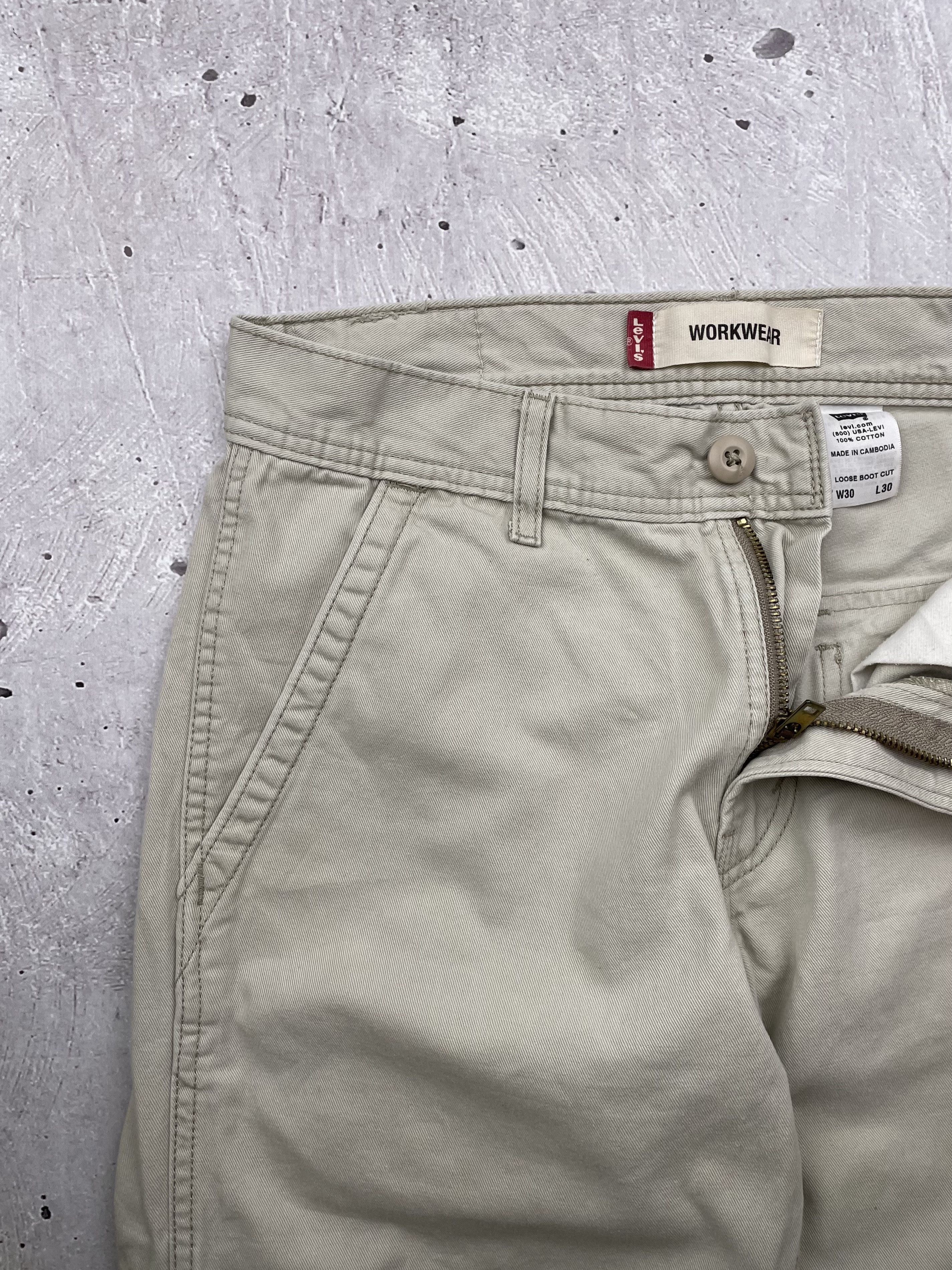 Levi's × Vintage Levi's Workwear Vintage Cargo Jeans Size US 30 / EU 46 - 5 Thumbnail