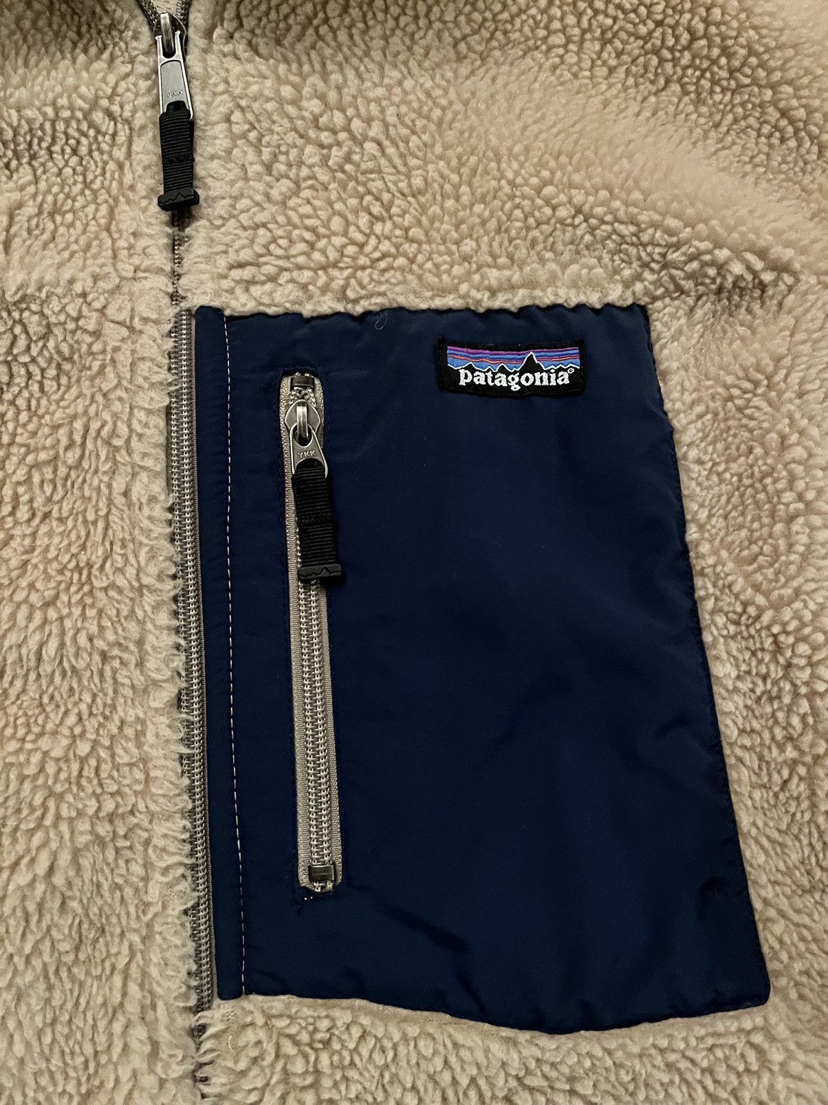 Patagonia Vintage patagonia fleece oatmeal deep pile synchilla Size US L / EU 52-54 / 3 - 4 Thumbnail