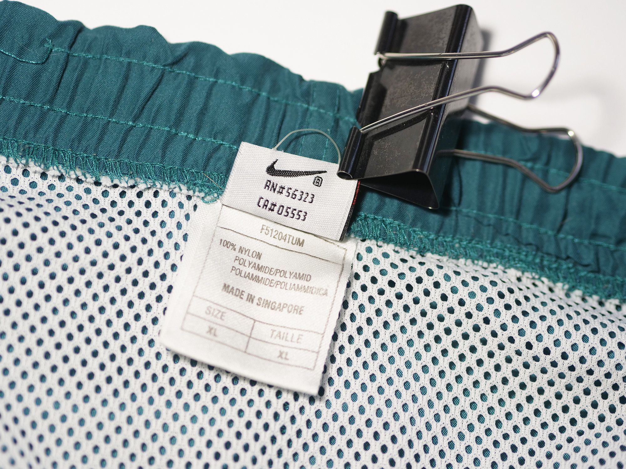 Nike Nike vintage 90s shorts Size US 36 / EU 52 - 2 Thumbnail