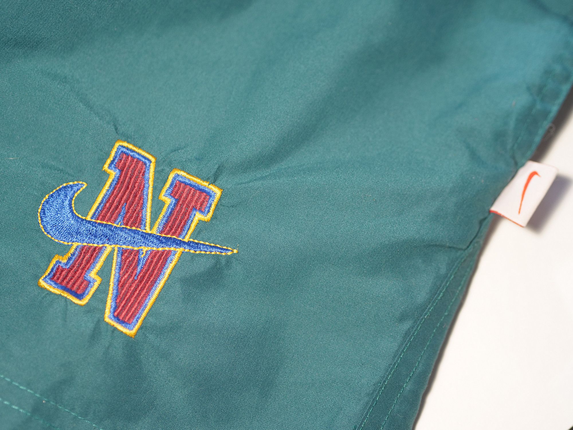 Nike Nike vintage 90s shorts Size US 36 / EU 52 - 5 Thumbnail