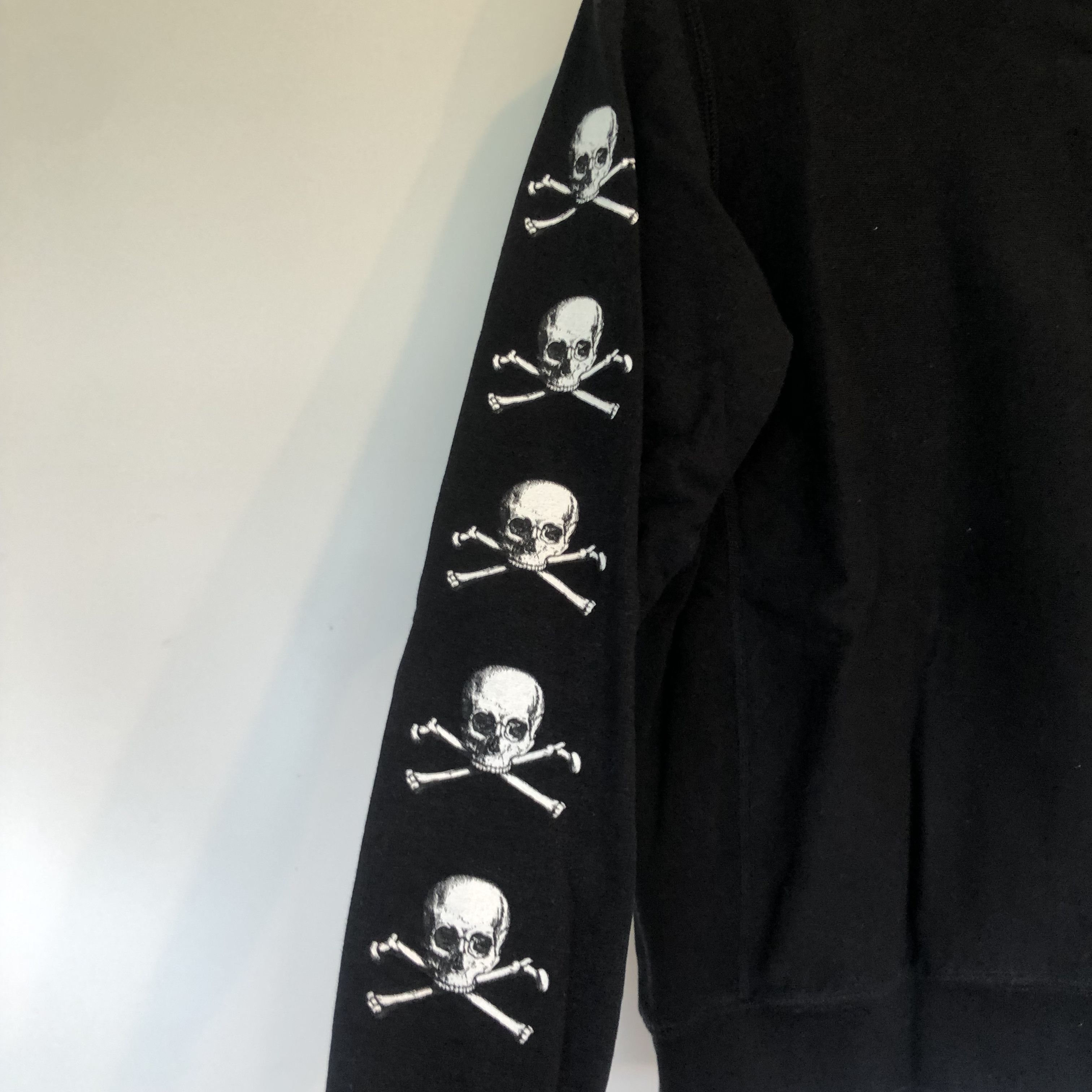 Noah Noah Skulls Crewneck Size US S / EU 44-46 / 1 - 4 Thumbnail