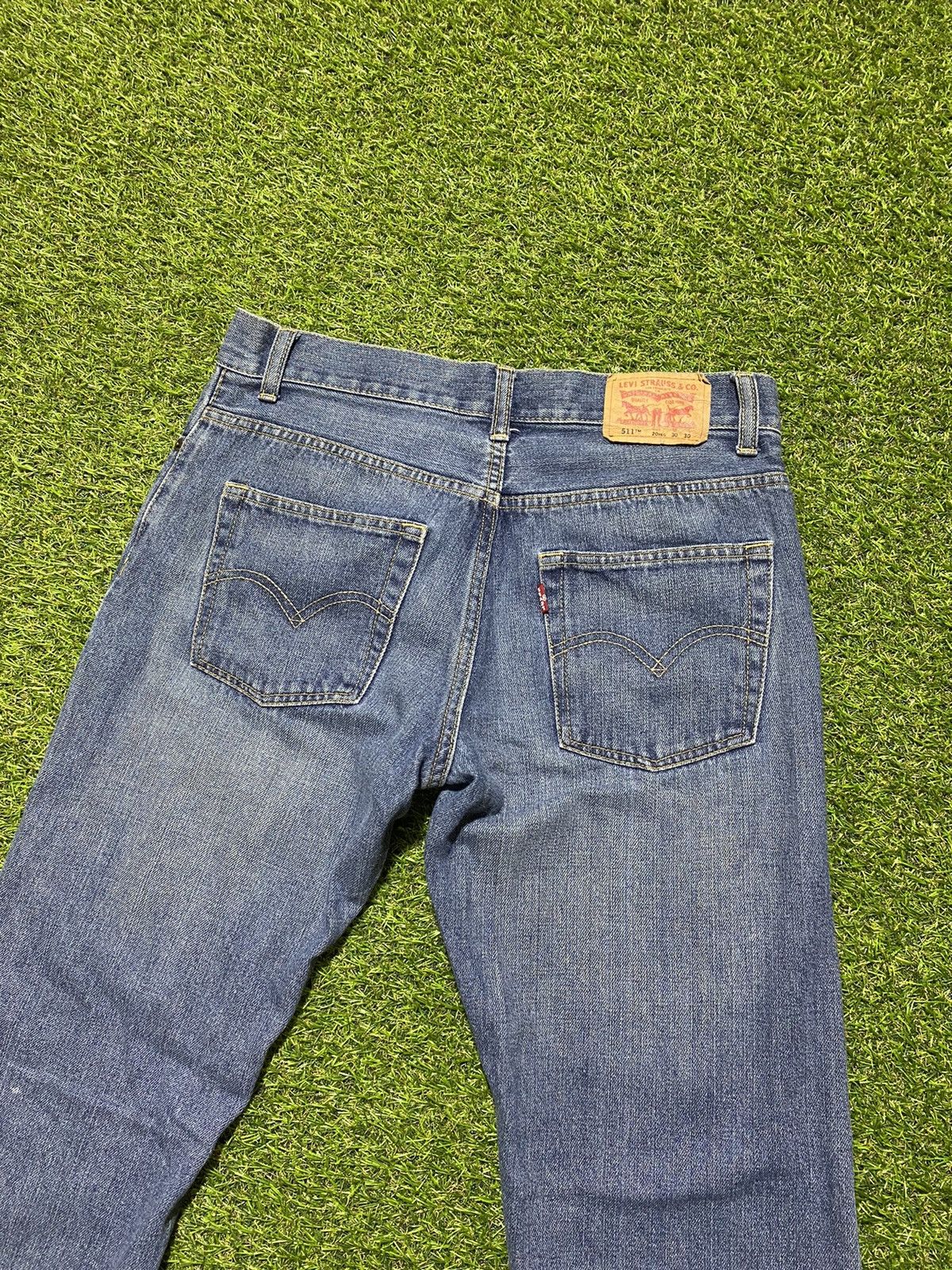 Levi's Vintage Levi’s 511 jeans denim faded streetwear size 30x30 Size US 30 / EU 46 - 2 Thumbnail