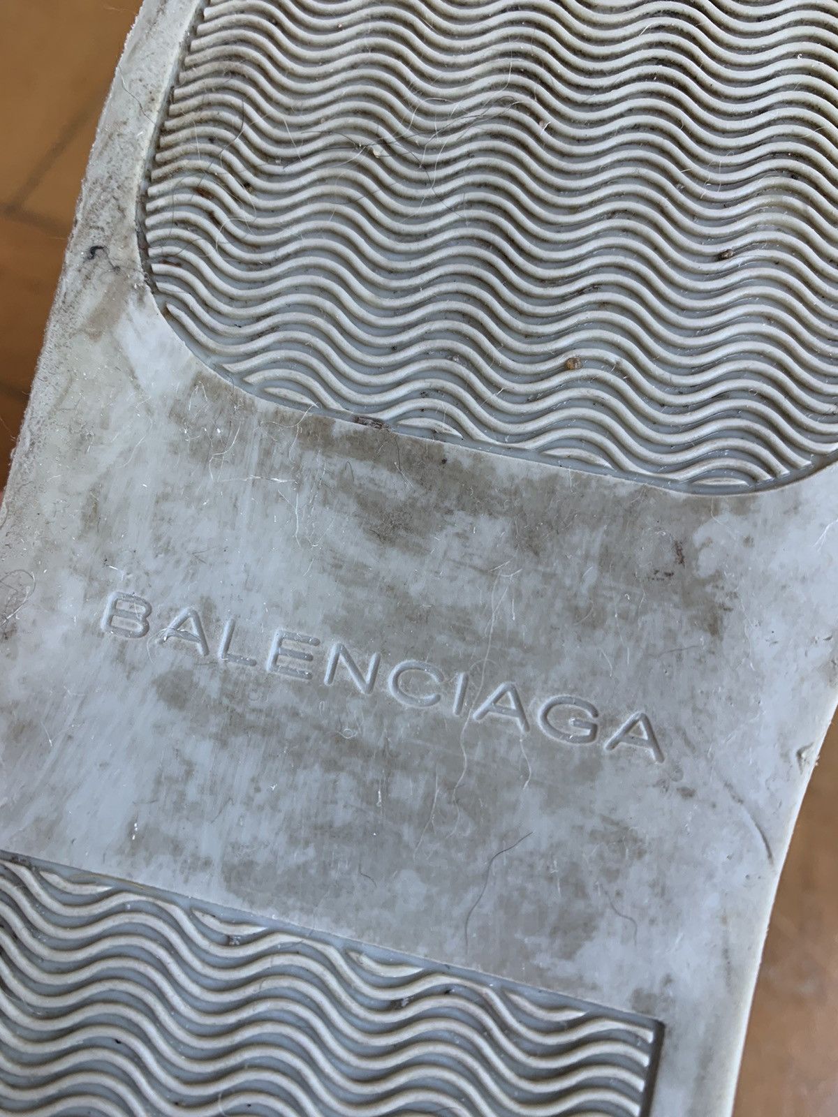 Balenciaga Rare Balenciaga Hi-Top Sneakers in Multicolor Leather Size US 9 / EU 42 - 11 Thumbnail