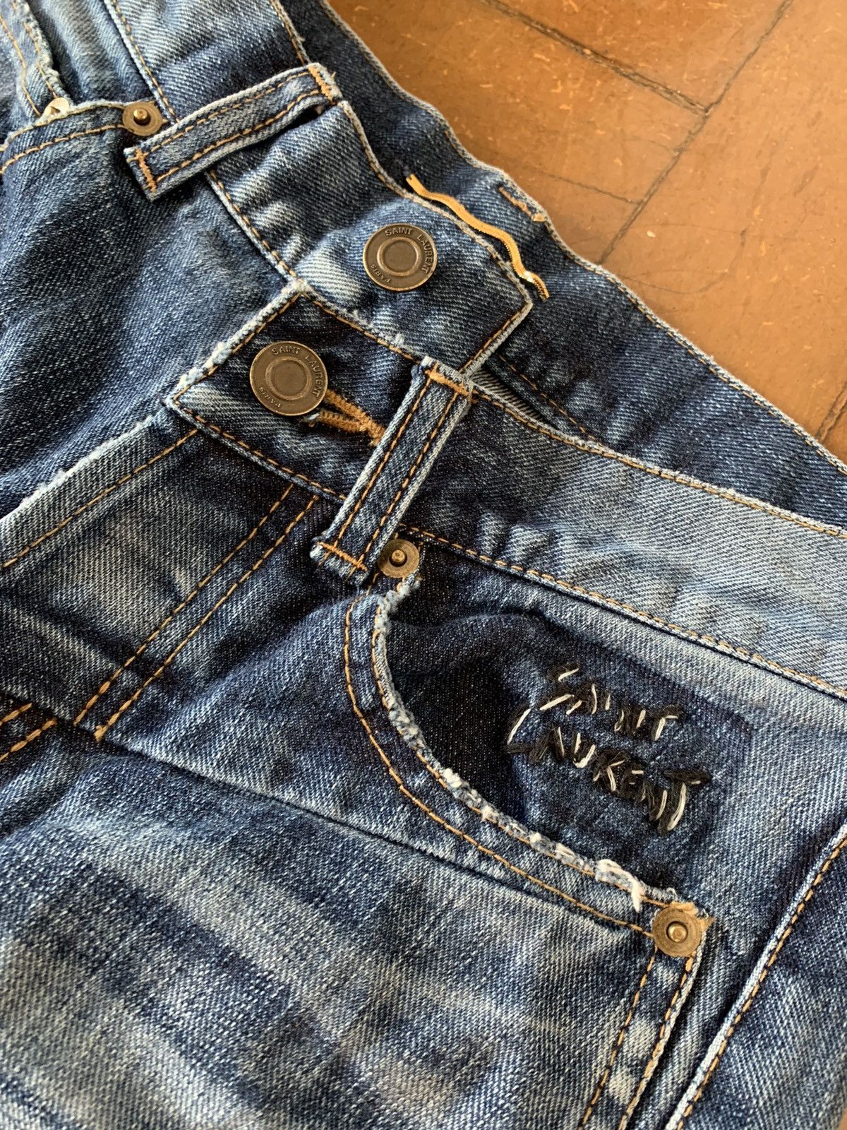 Saint Laurent Paris Saint Laurent Paris Asymmetric waistband blue jeans Size US 27 - 3 Thumbnail