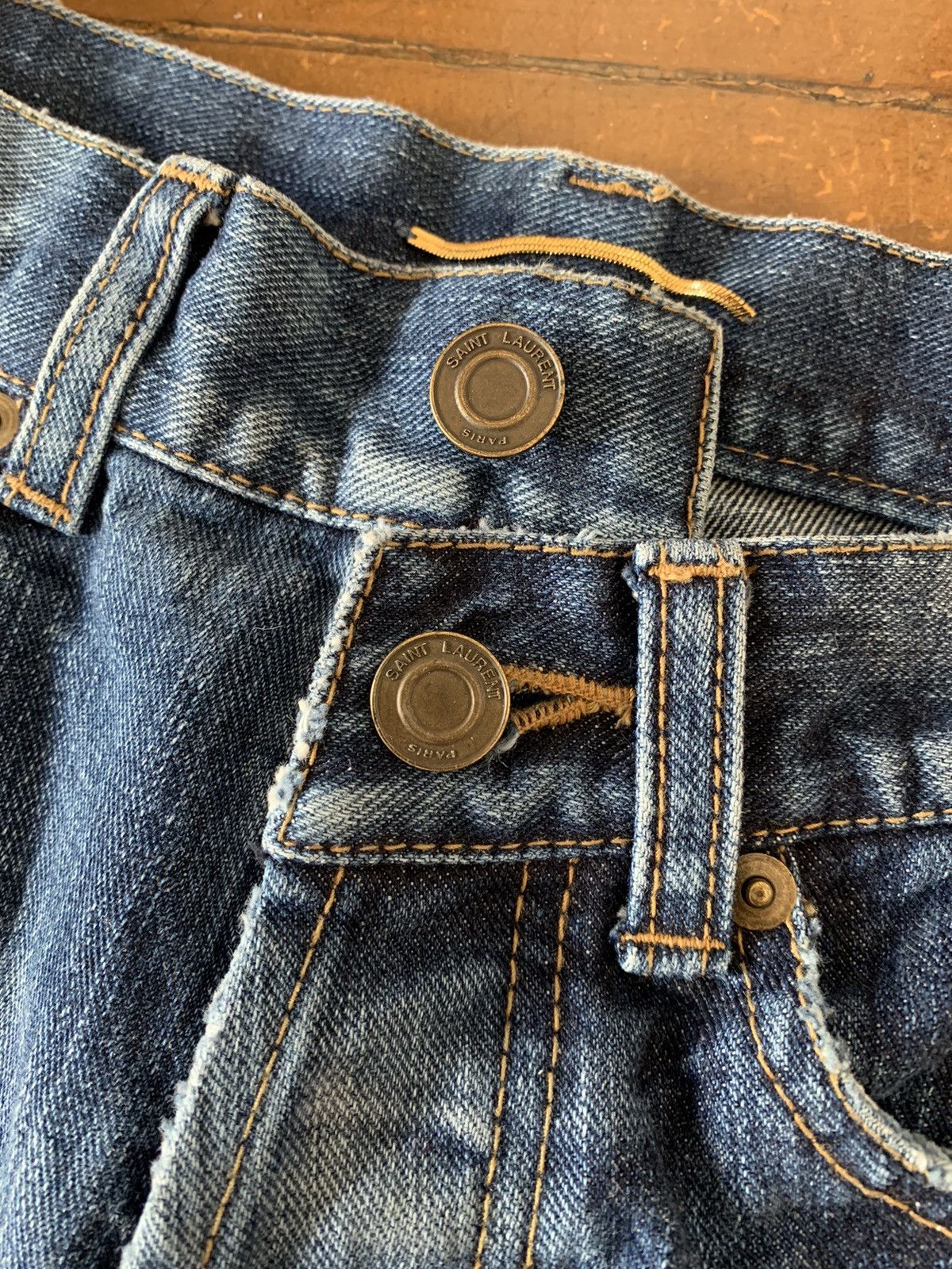 Saint Laurent Paris Saint Laurent Paris Asymmetric waistband blue jeans Size US 27 - 7 Thumbnail