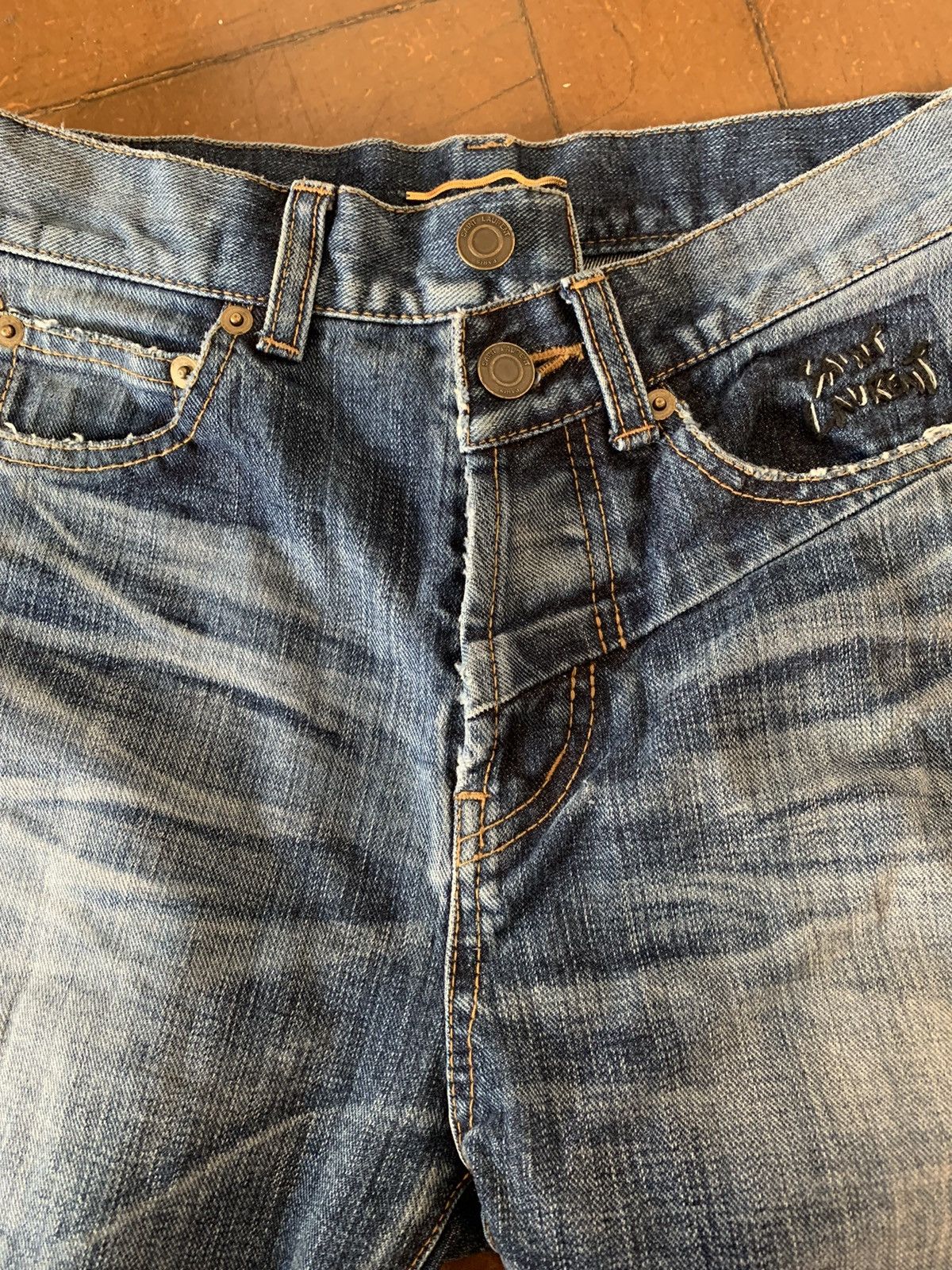Saint Laurent Paris Saint Laurent Paris Asymmetric waistband blue jeans Size US 27 - 4 Thumbnail