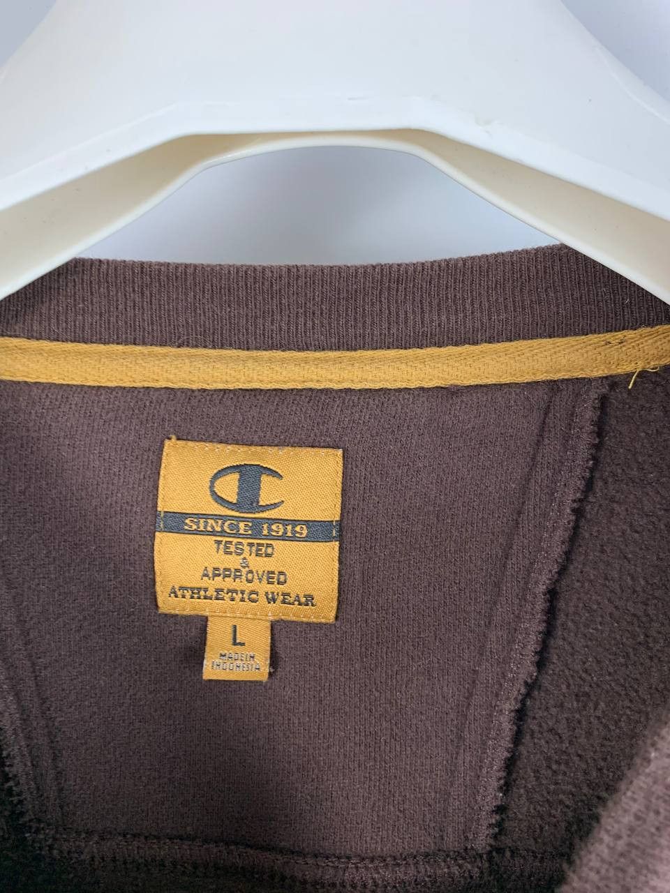 Champion Champion Vintage sweatshirt chokolate L Size US L / EU 52-54 / 3 - 7 Thumbnail