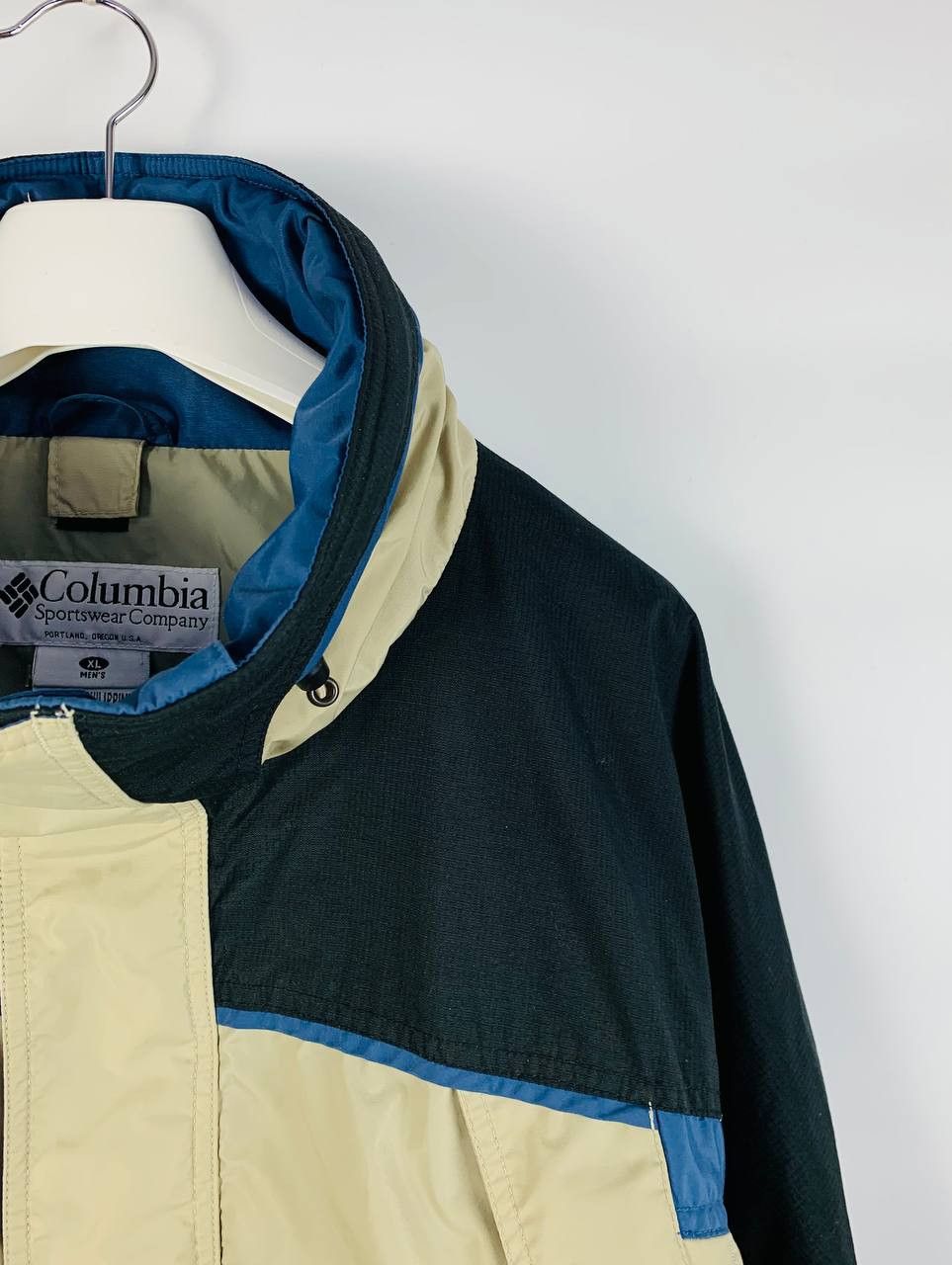 Columbia Columbia Sportswear Company jacket USA XL Size US XL / EU 56 / 4 - 3 Thumbnail
