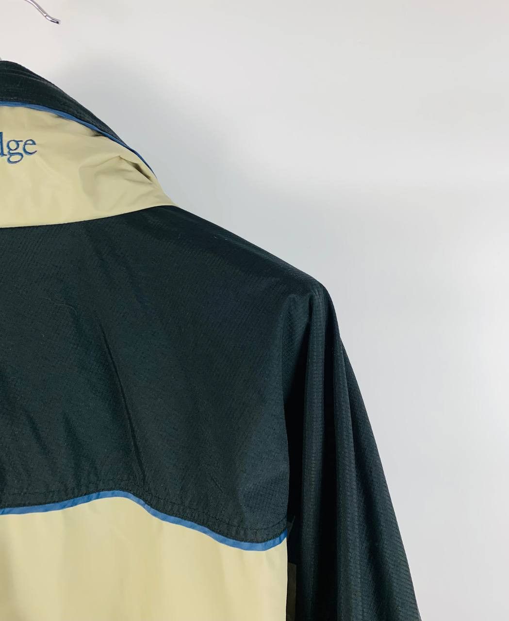 Columbia Columbia Sportswear Company jacket USA XL Size US XL / EU 56 / 4 - 7 Thumbnail