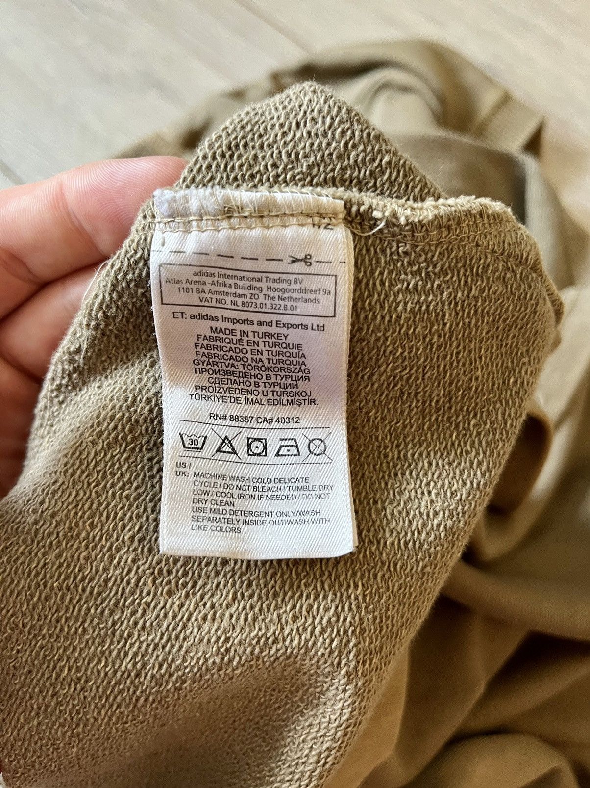 Yeezy Yeezy Season 1 x Adidas T-shirt Size US M / EU 48-50 / 2 - 6 Thumbnail