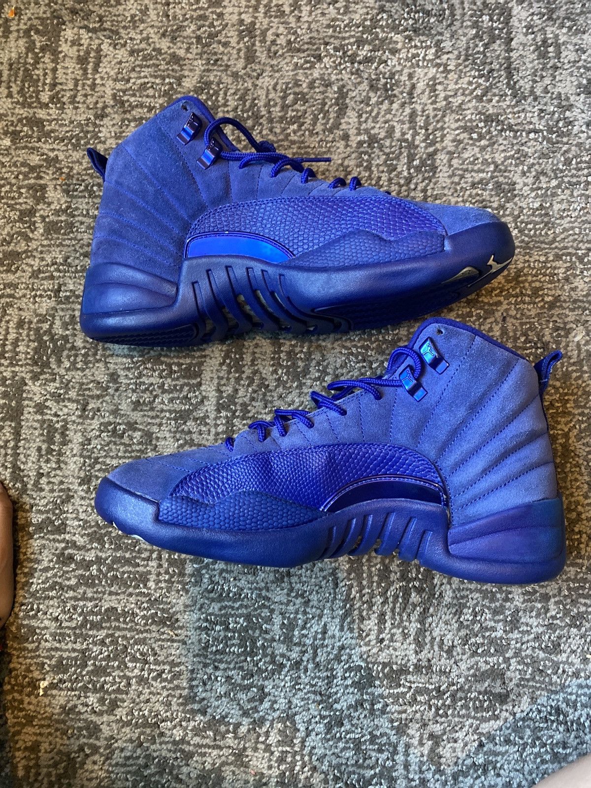 jordan12 black and blue