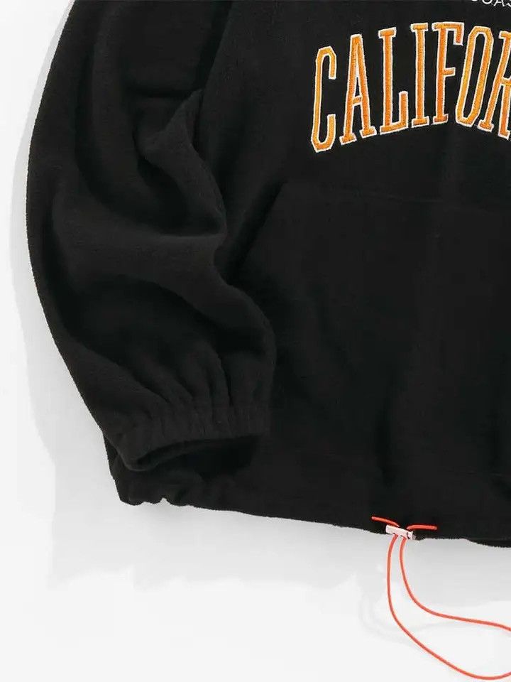 Designer × Vintage Fleece sweatshirt with a high collar and an inscription Size US L / EU 52-54 / 3 - 4 Thumbnail