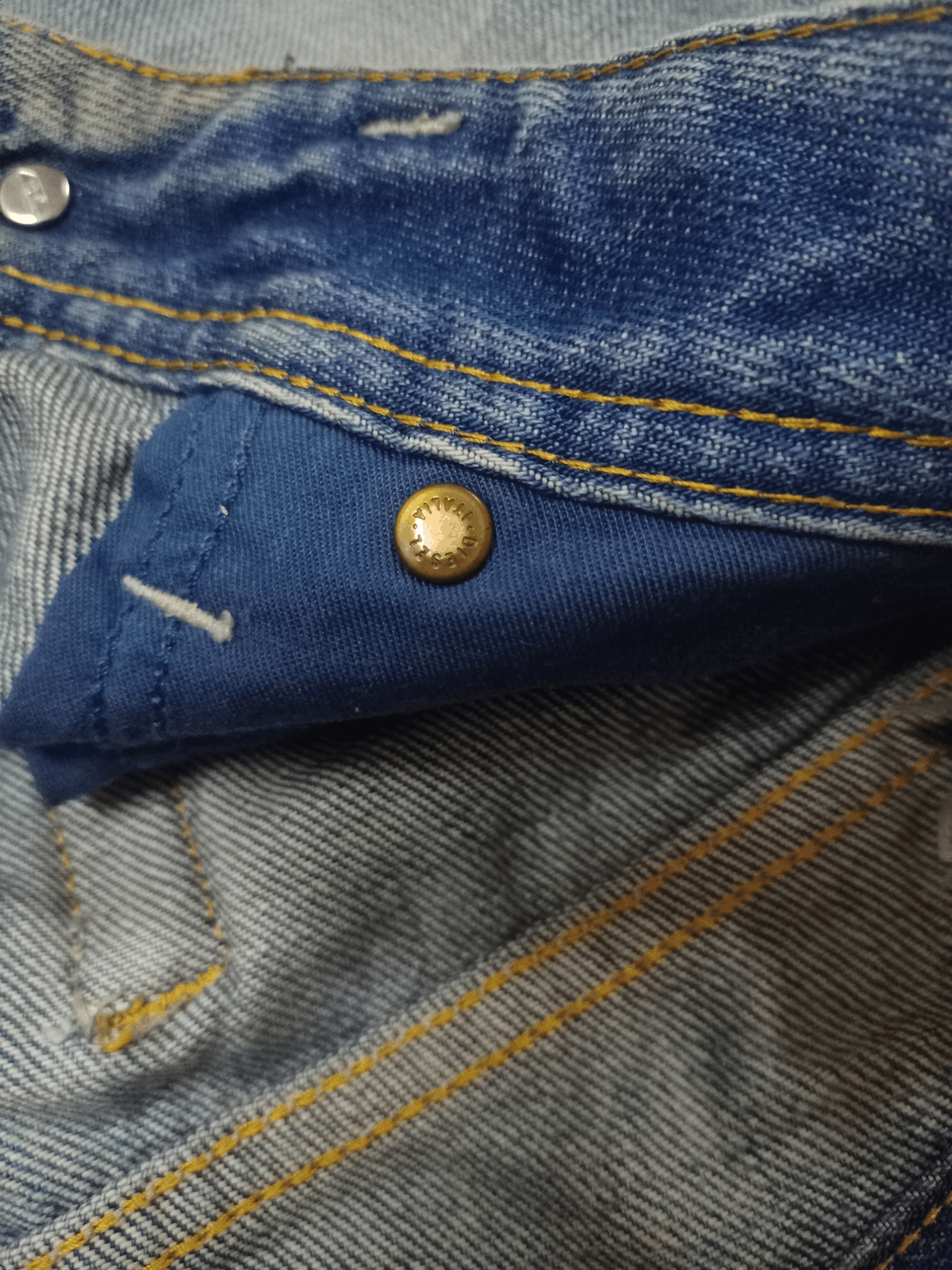 Diesel Vintage Diesel Levan Button Fly Distressed Baggy Jeans 29x29 Size US 29 - 5 Thumbnail