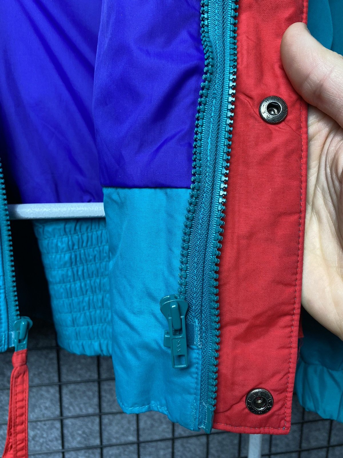 Columbia Columbia Vamoose 90s Nylon Colorblock Light Jacket Size XL Size US XL / EU 56 / 4 - 15 Thumbnail