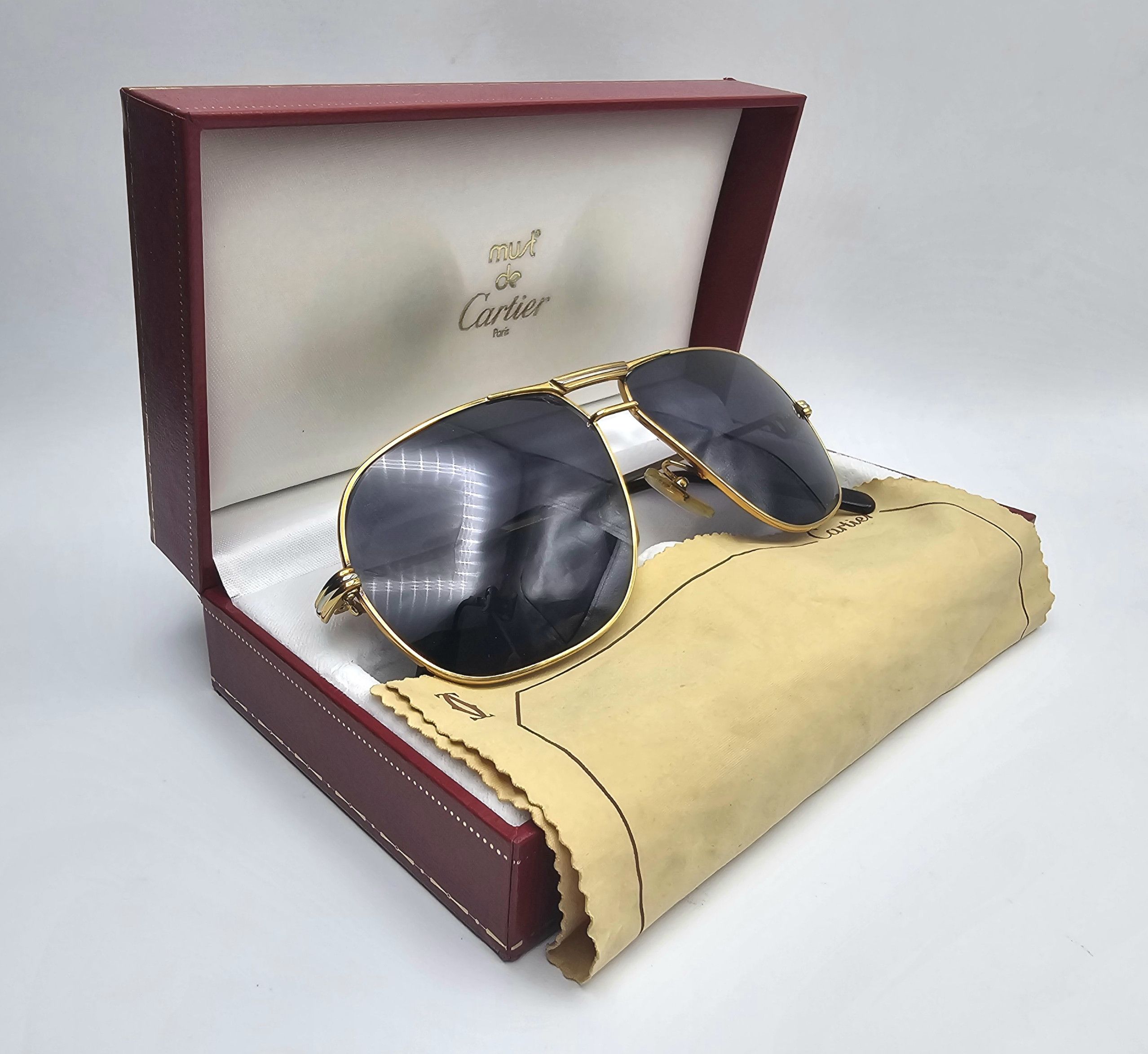 Cartier 🔴 Vintage Cartier Tank Louis Sunglasses Size ONE SIZE - 2 Thumbnail