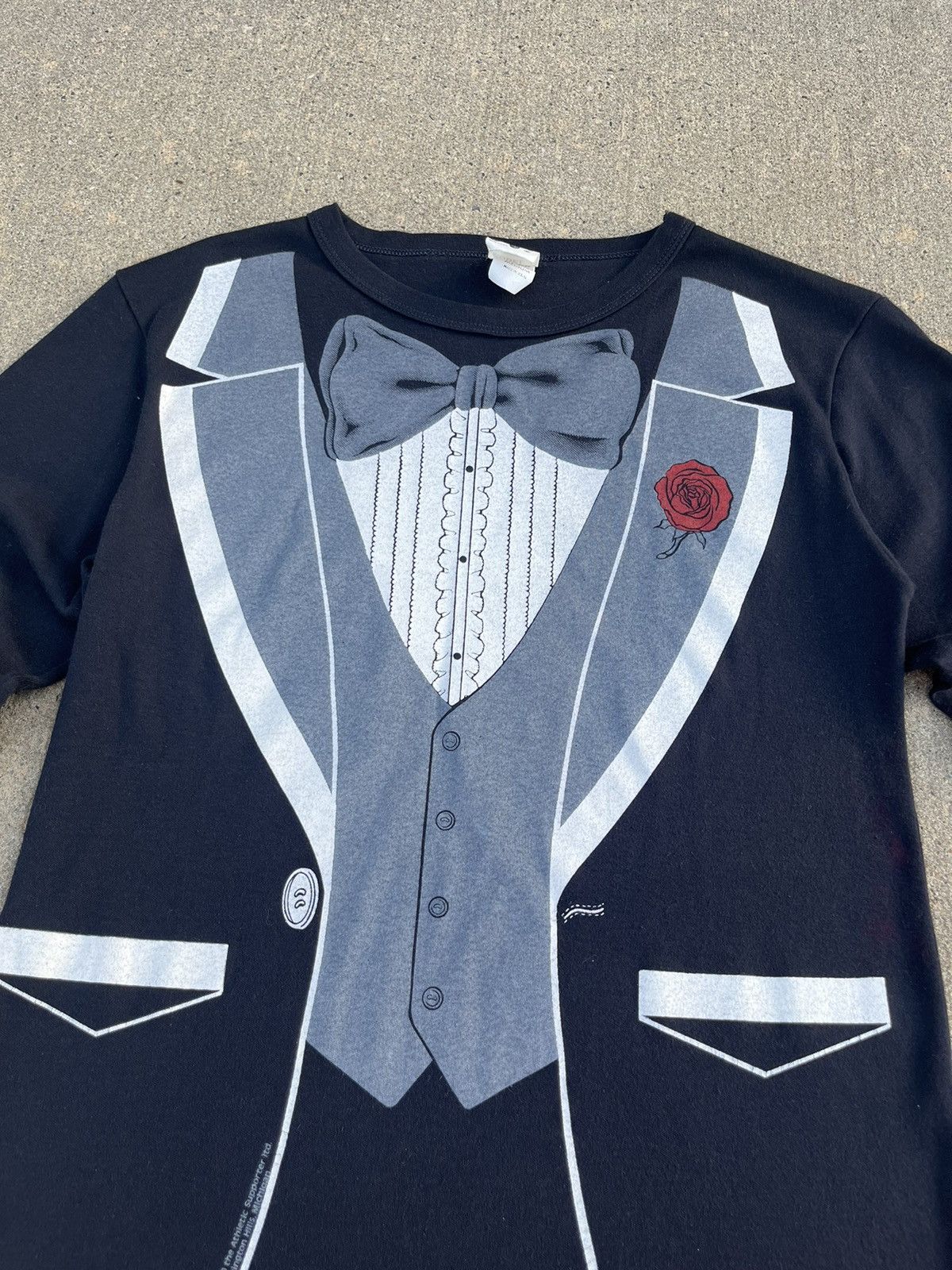 Vintage © 1980 TUXEDO ALL OVER PRINT LONG SLEEVE T-SHIRT Size US M / EU 48-50 / 2 - 4 Thumbnail