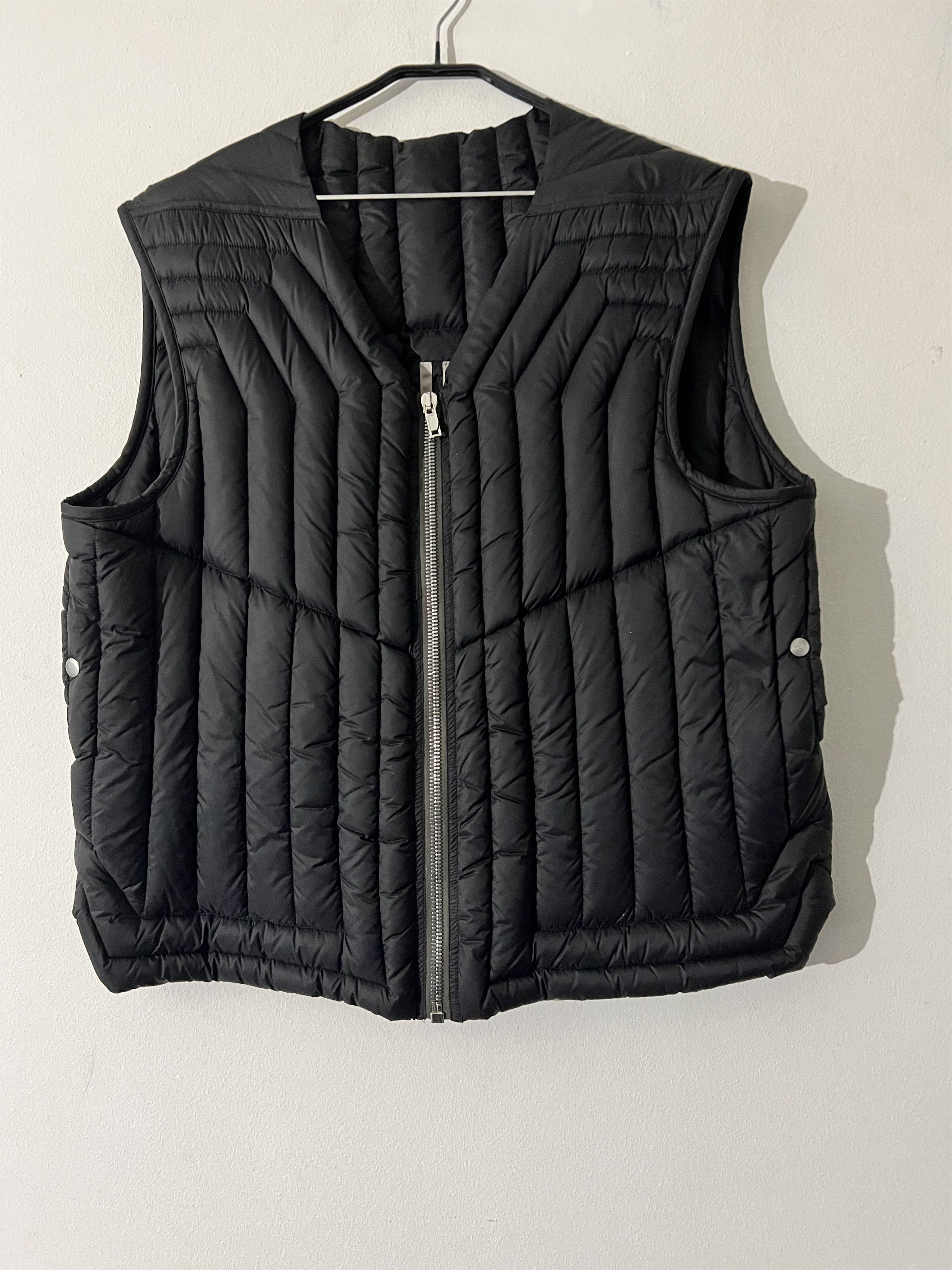 Rick Owens Quilted down gilet Size US L / EU 52-54 / 3 - 1 Thumbnail