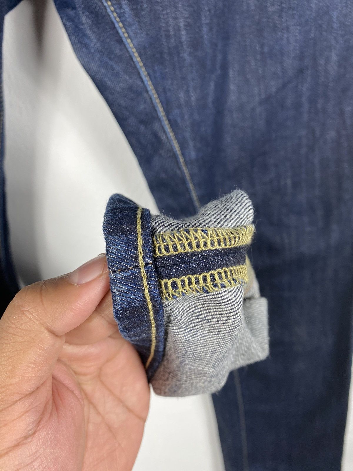 Uniqlo Uniqlo Regular Fit Denim Pants Size US 33 - 6 Thumbnail