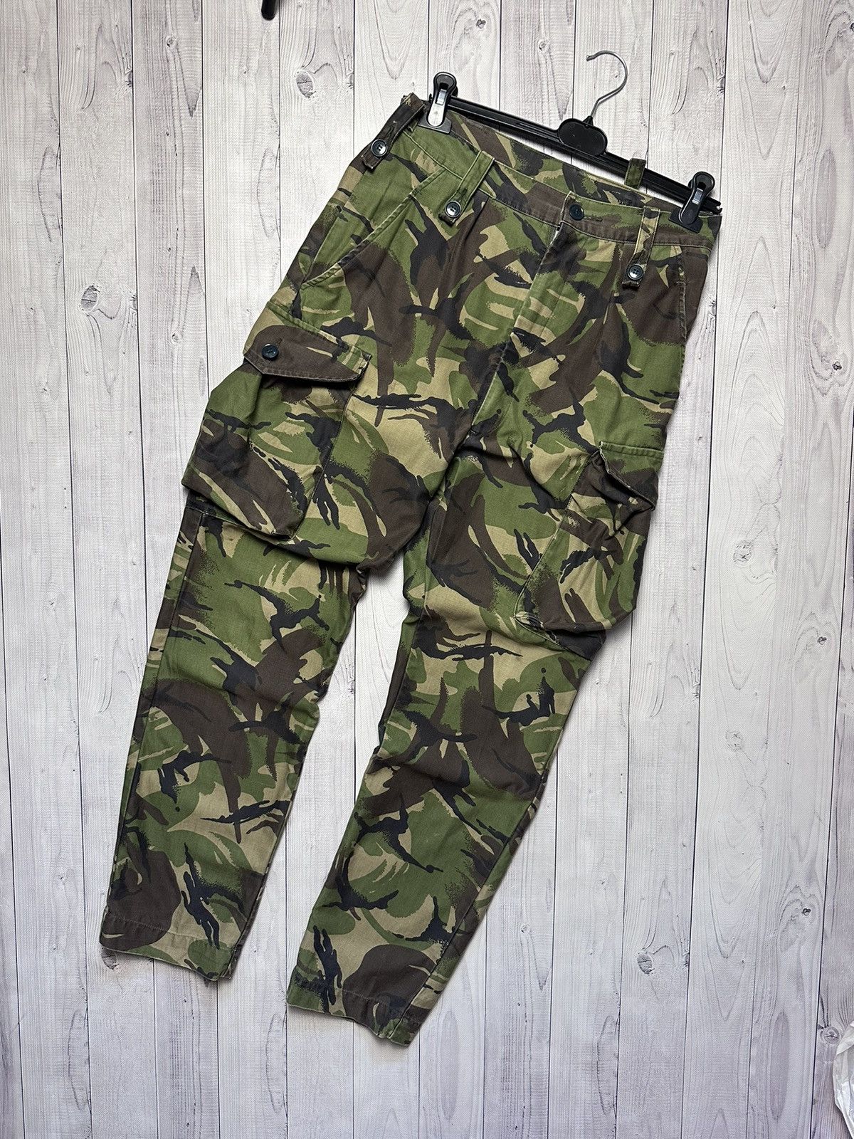 image of Vintage Cargo Camo Pants Pocket Y2K Size S in Csmo, Men's