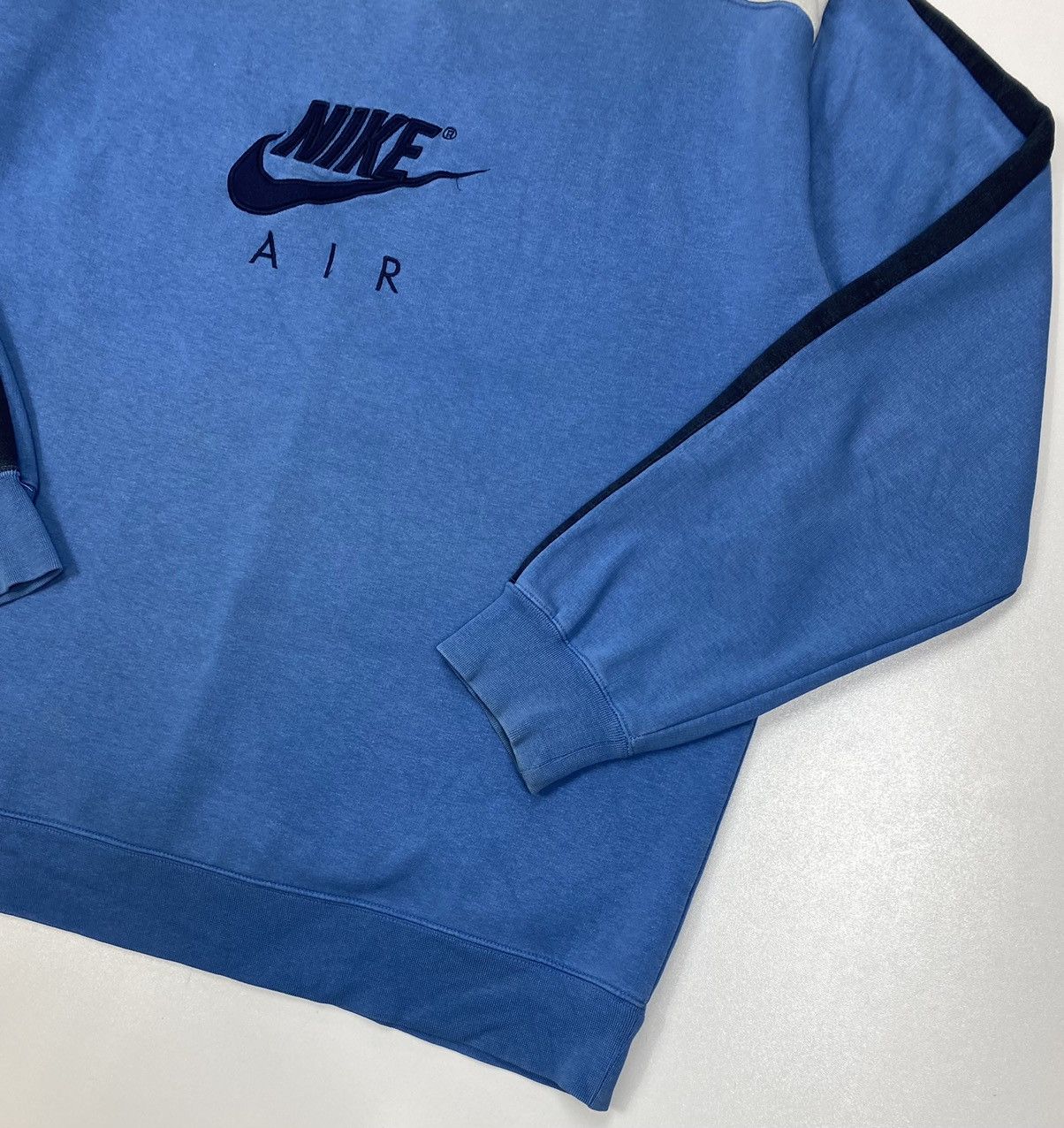 Japanese Brand × Nike VTG 90’s Nike Sweatshirt Embroidered Spell Out Logo Size XL Size US XL / EU 56 / 4 - 4 Thumbnail