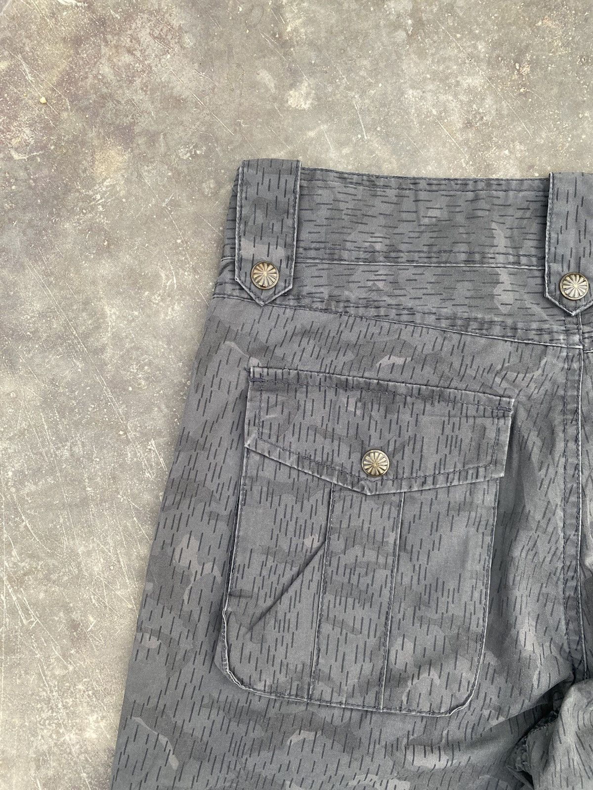 Japanese Brand Urban Collection Raindrop Cargo Flare Pants Size US 30 / EU 46 - 8 Thumbnail