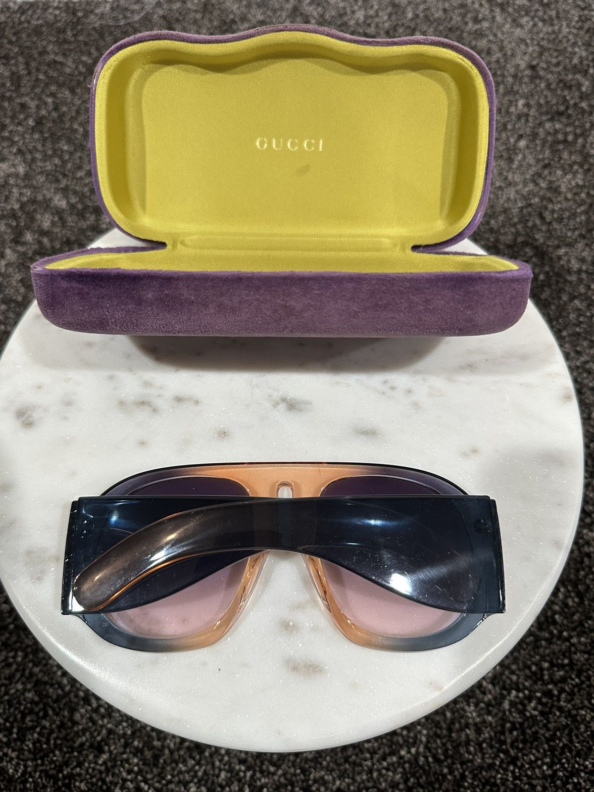 Gucci Gucci Lucite Transparent XL Frame Sunglasses Size ONE SIZE - 2 Thumbnail