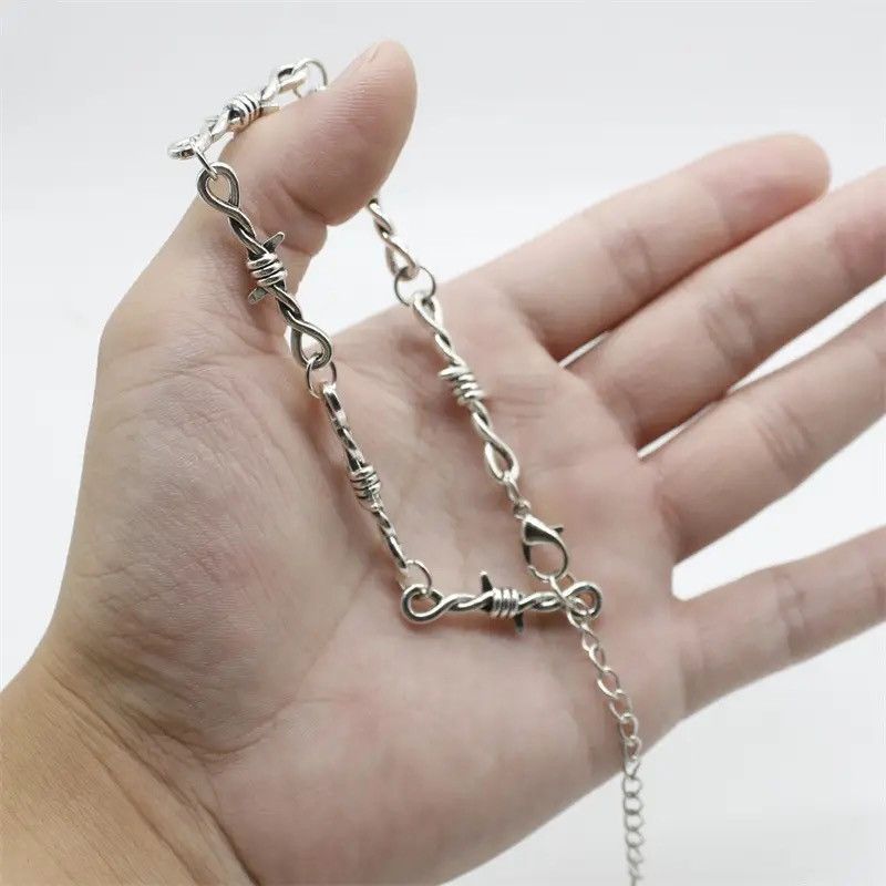 Jewelry Small Wire Brambles Iron Choker Bracelet Size ONE SIZE - 1 Thumbnail