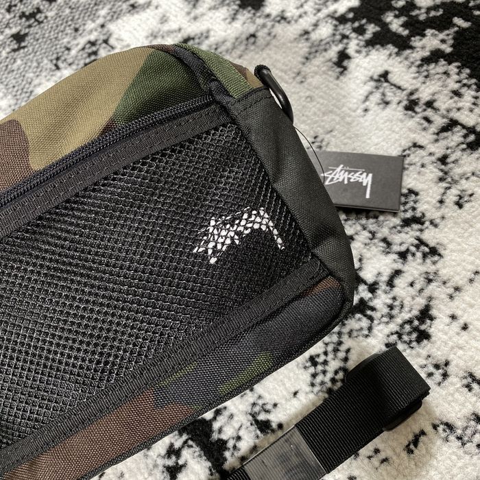 Vintage STUSSY STOCK POUCH SLING BAG CAMO | Grailed
