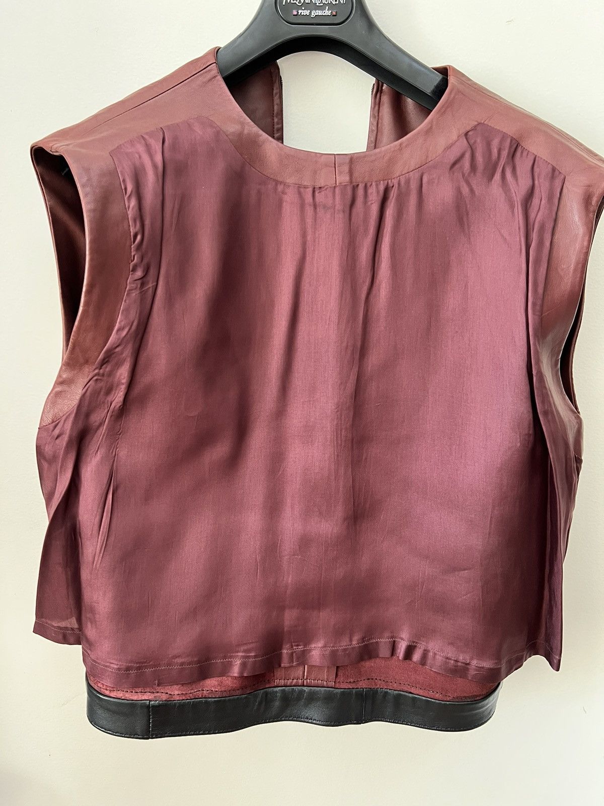 Saint Laurent Paris YVES SAINT LAURENT/ALBER ELBAZ soft leather sleeveless top Size S / US 4 / IT 40 - 8 Thumbnail